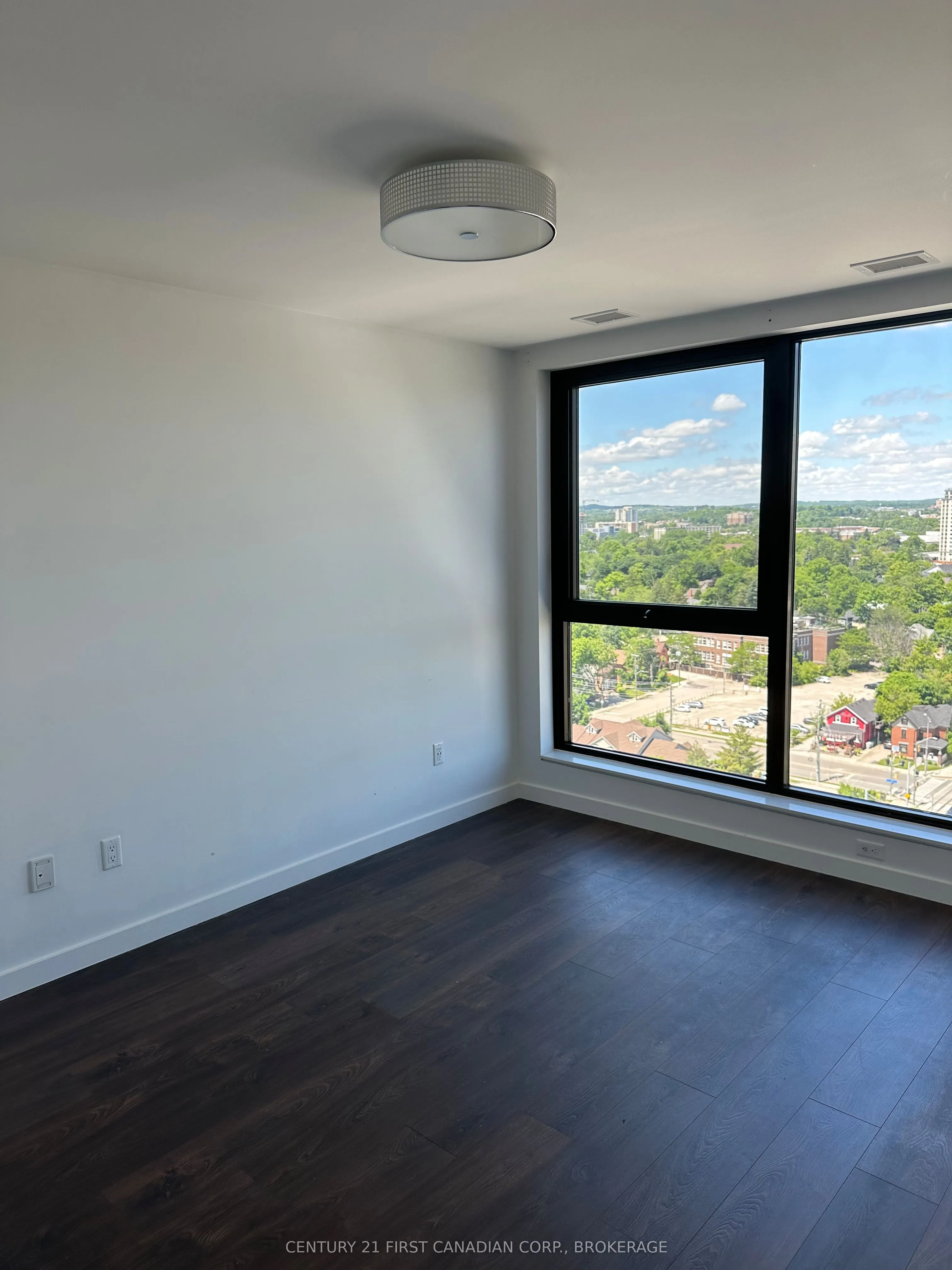181 KING St S #1503