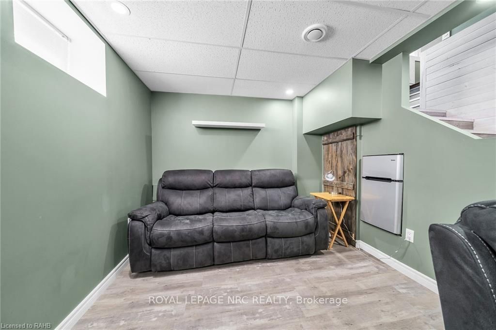 2970 Lakeshore Road