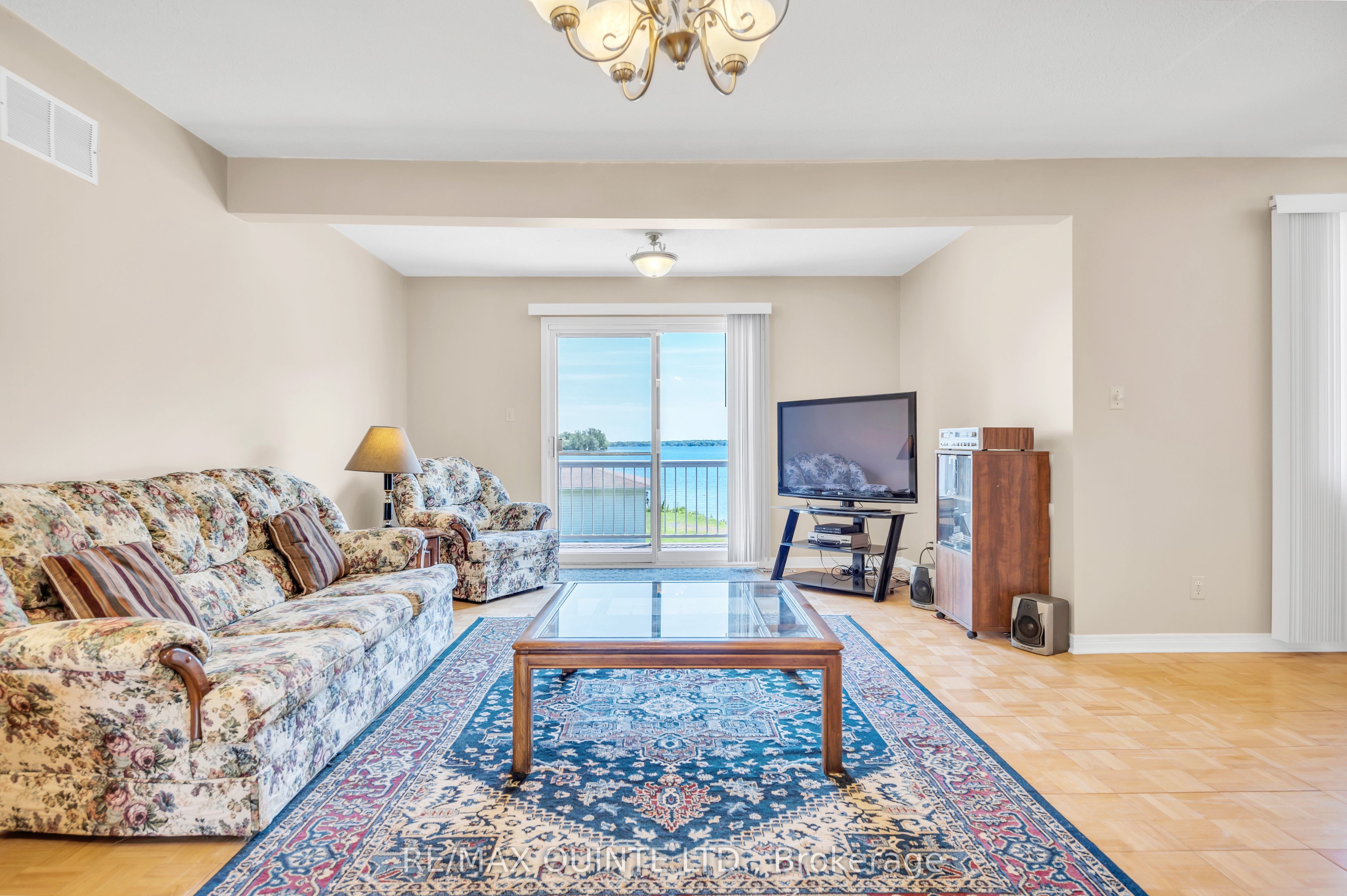 132 HISCOCK SHORES Road