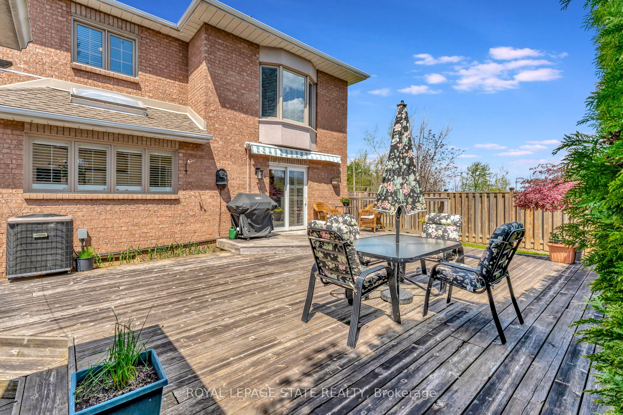 144 Cove Crescent