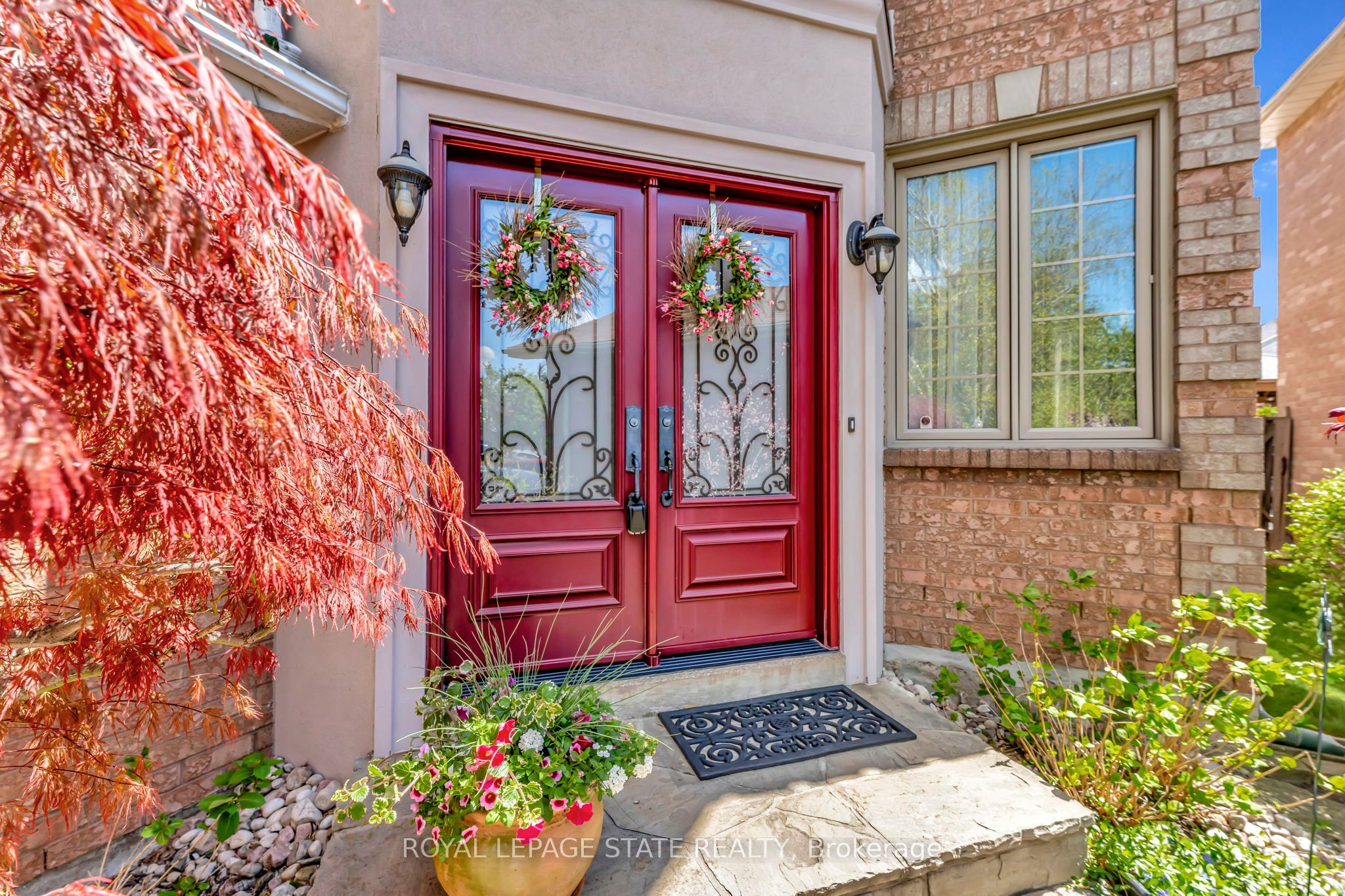 144 Cove Crescent