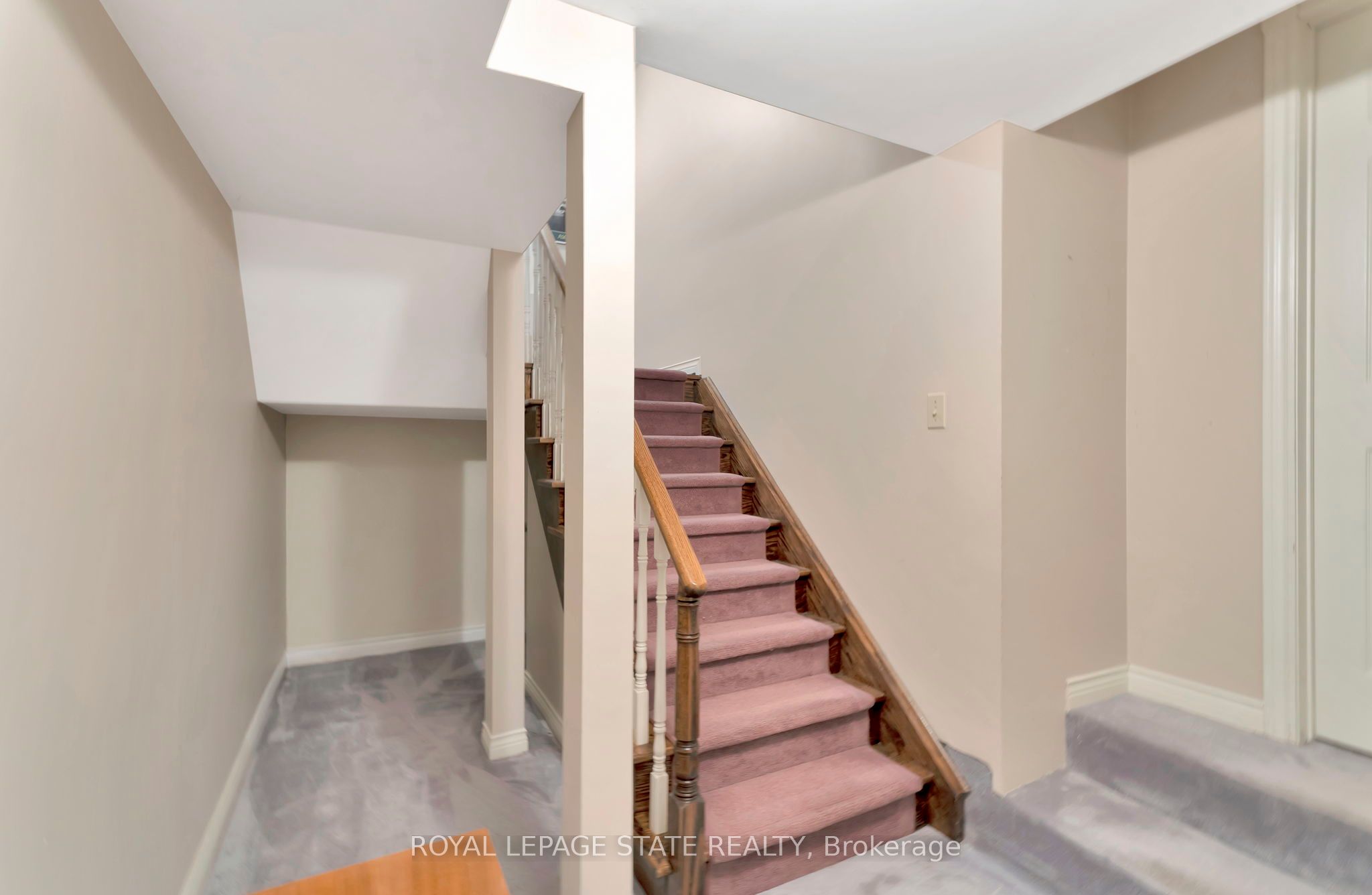 144 Cove Crescent