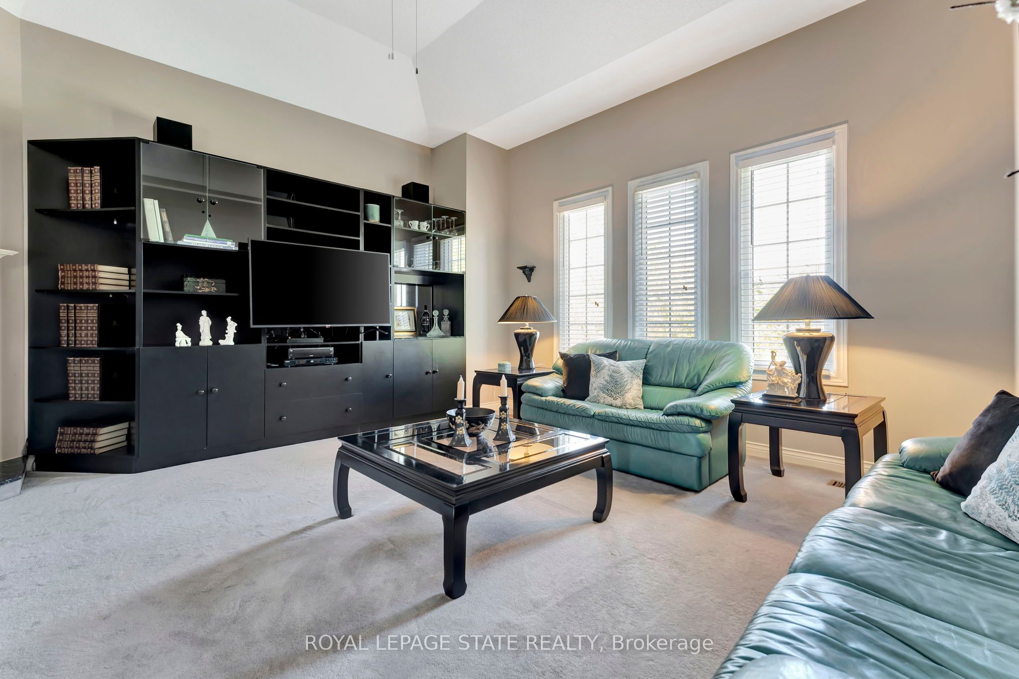144 Cove Crescent