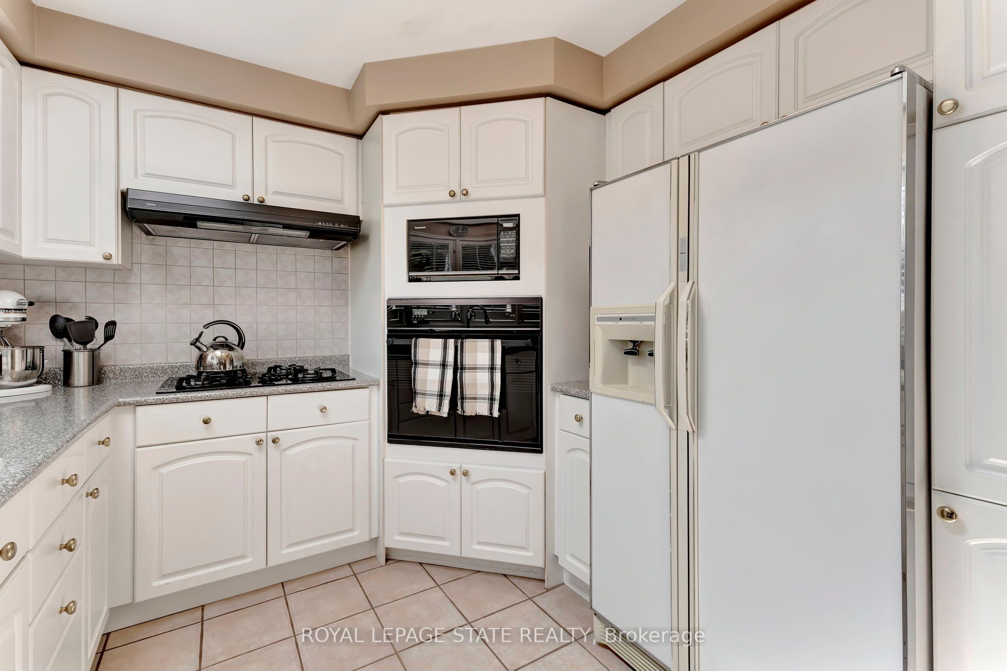 144 Cove Crescent