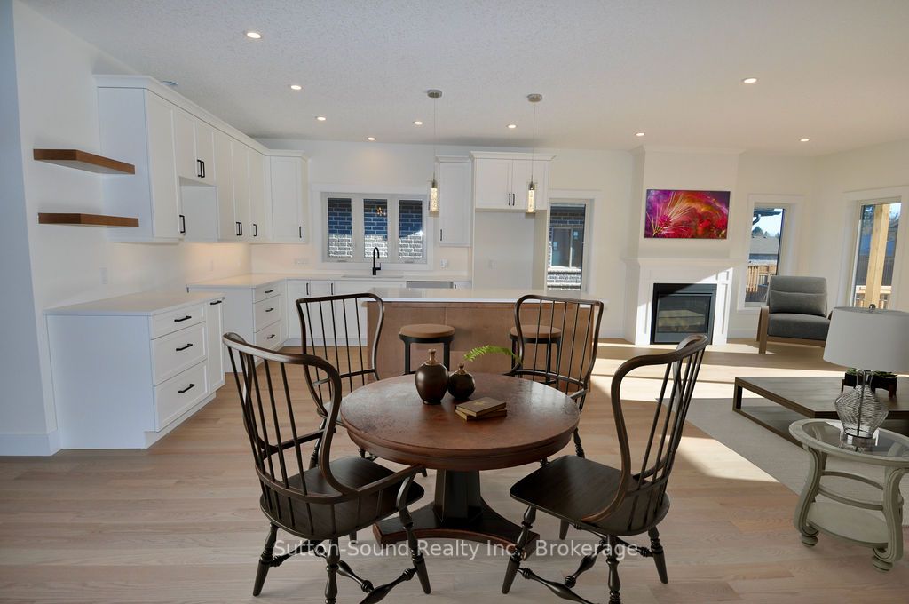 325 6th Avenue W
