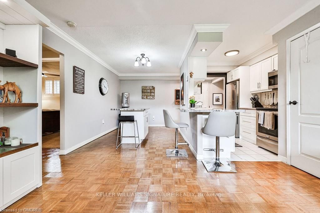 482 James Street N, #104