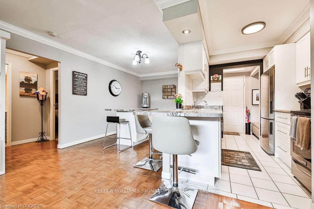 482 James Street N, #104