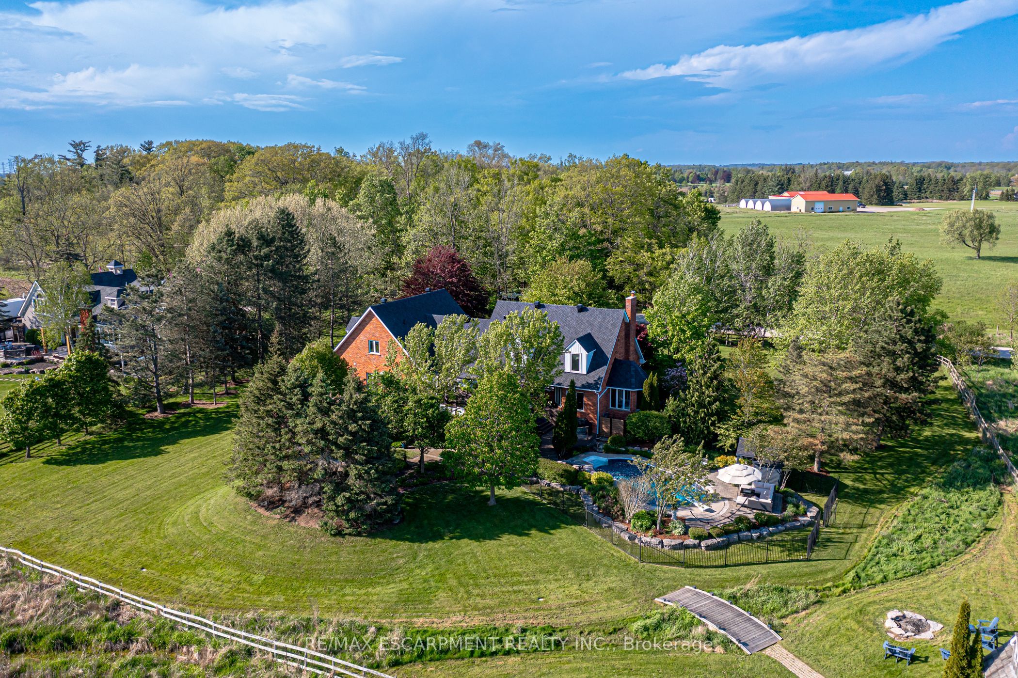 1480 Sawmill Road