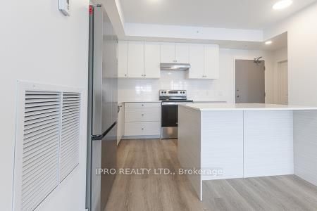 19B West Street N #303