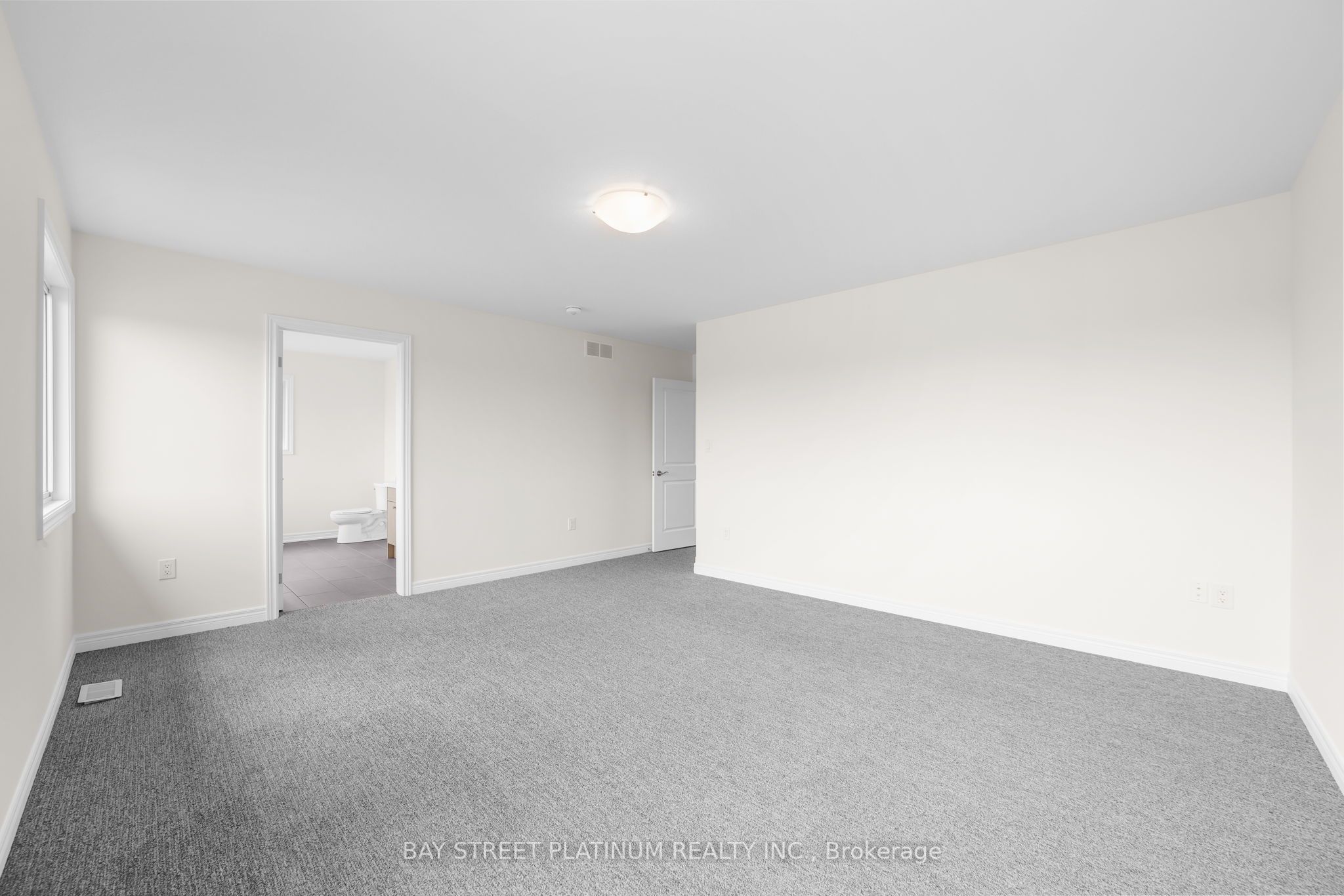 11 ALICIA Crescent