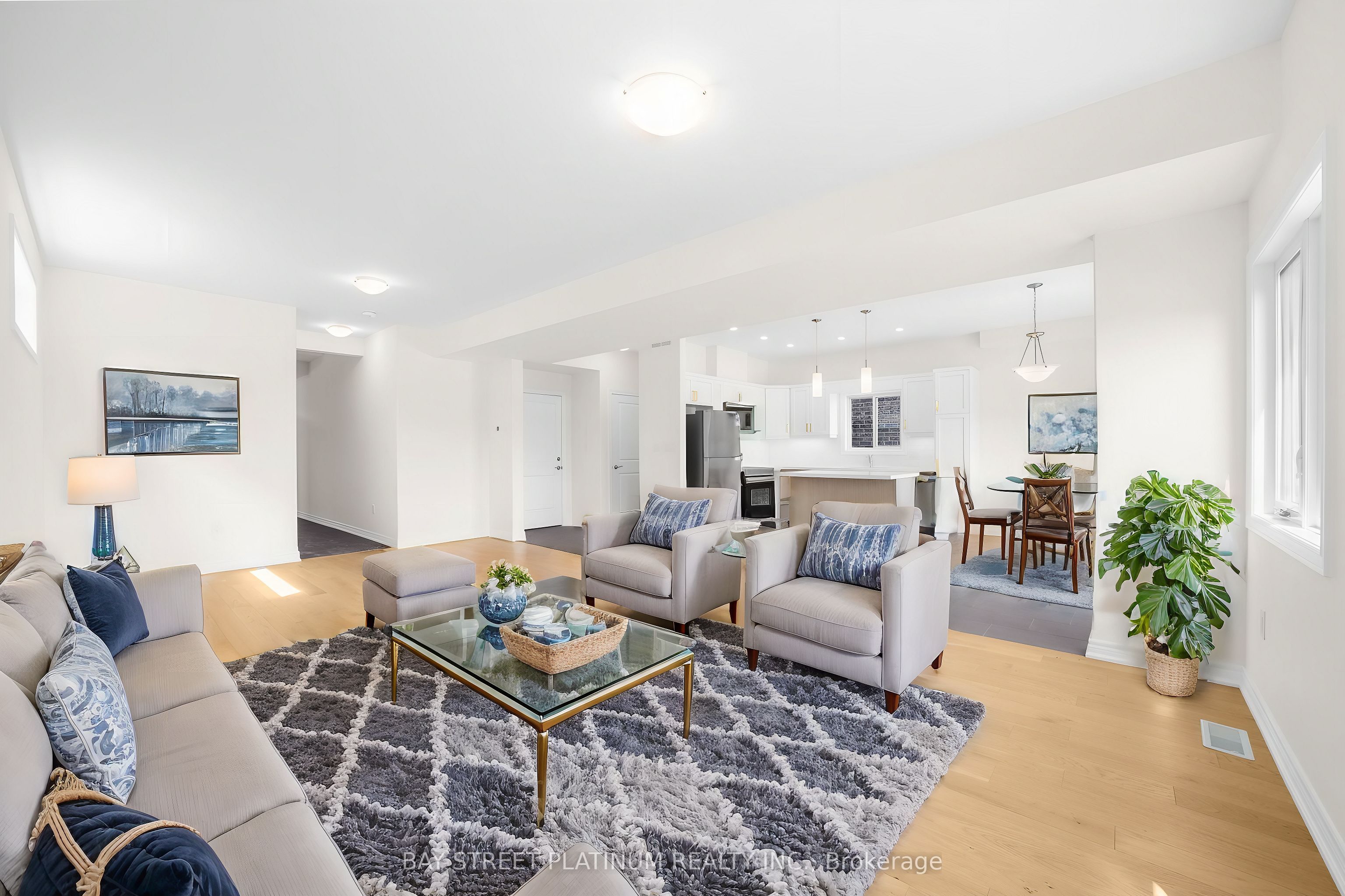 11 ALICIA Crescent