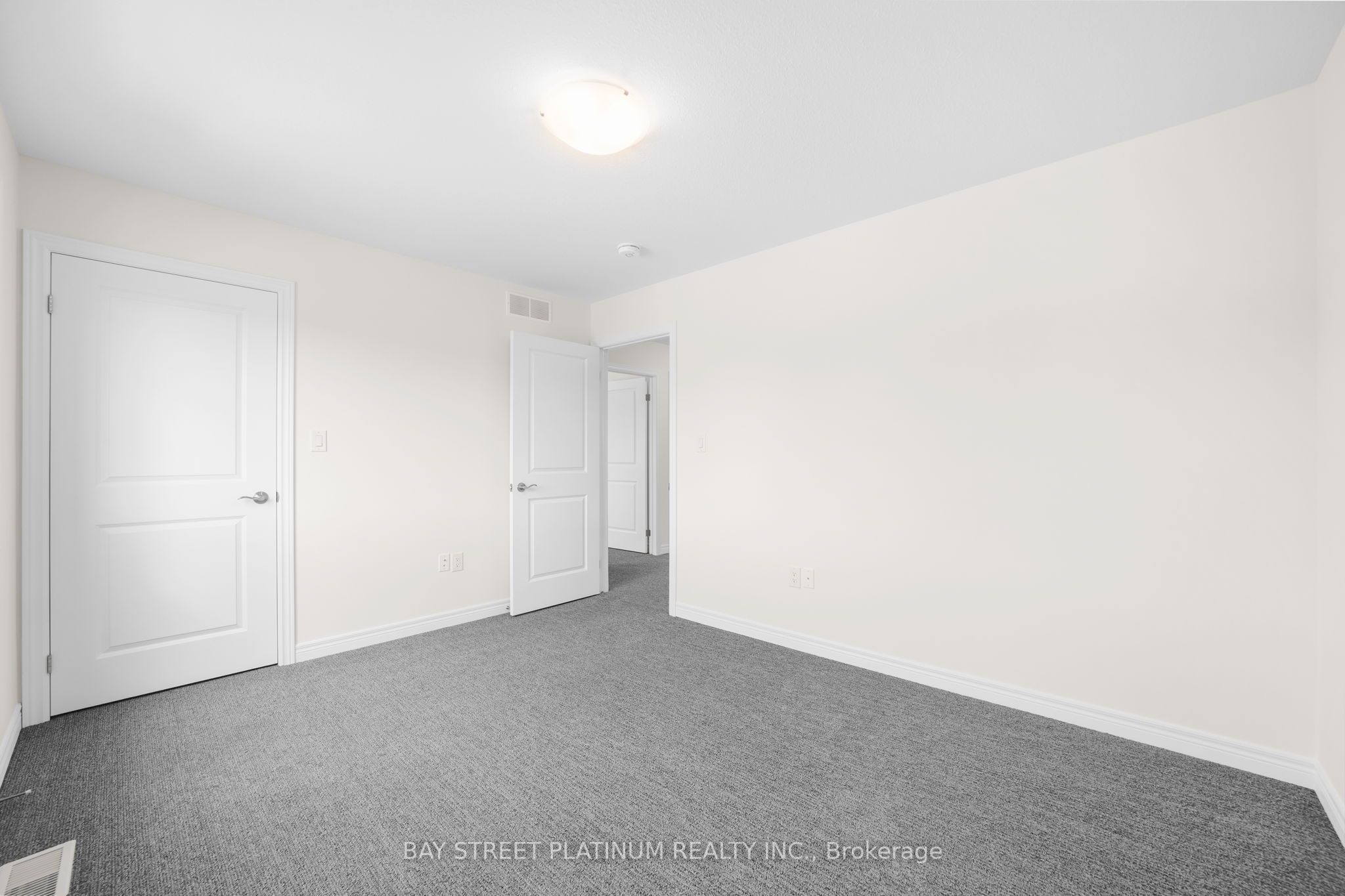 11 ALICIA Crescent