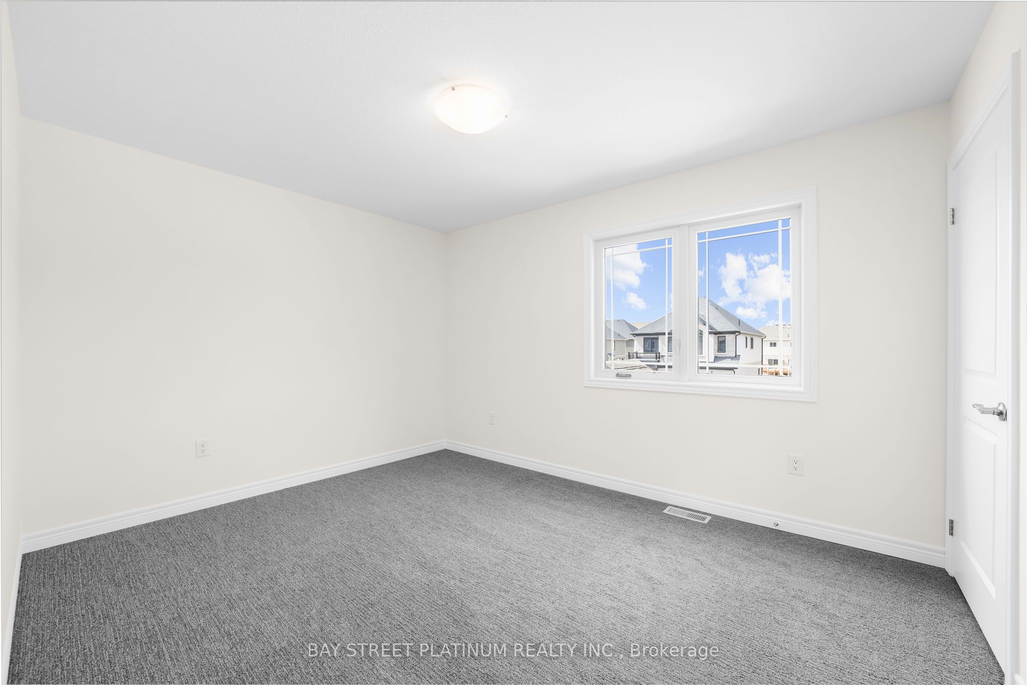 11 ALICIA Crescent