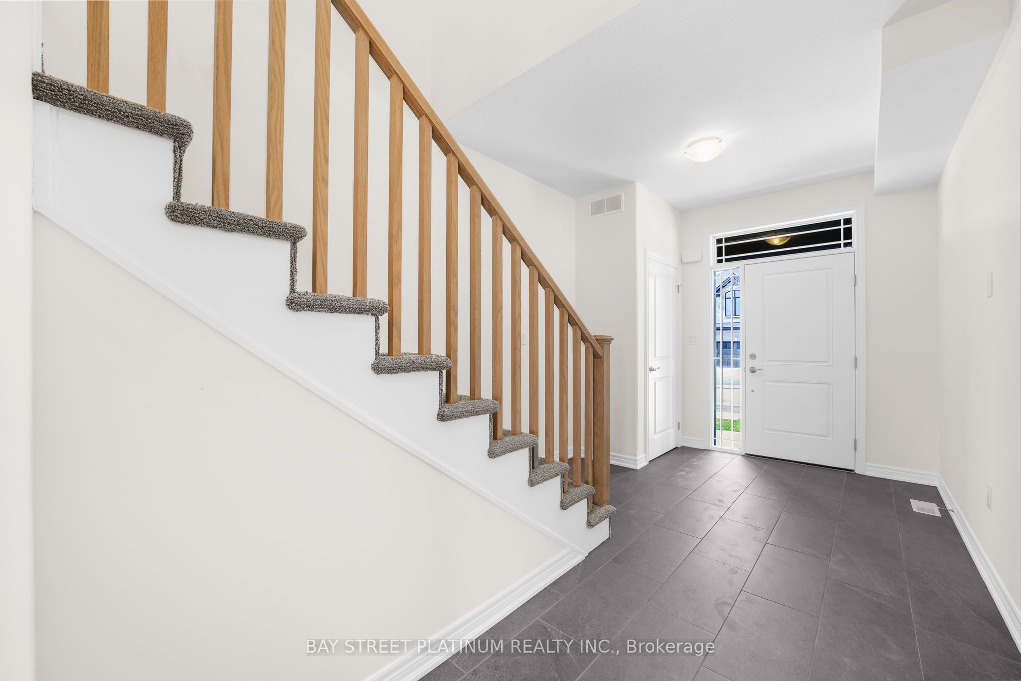 11 ALICIA Crescent