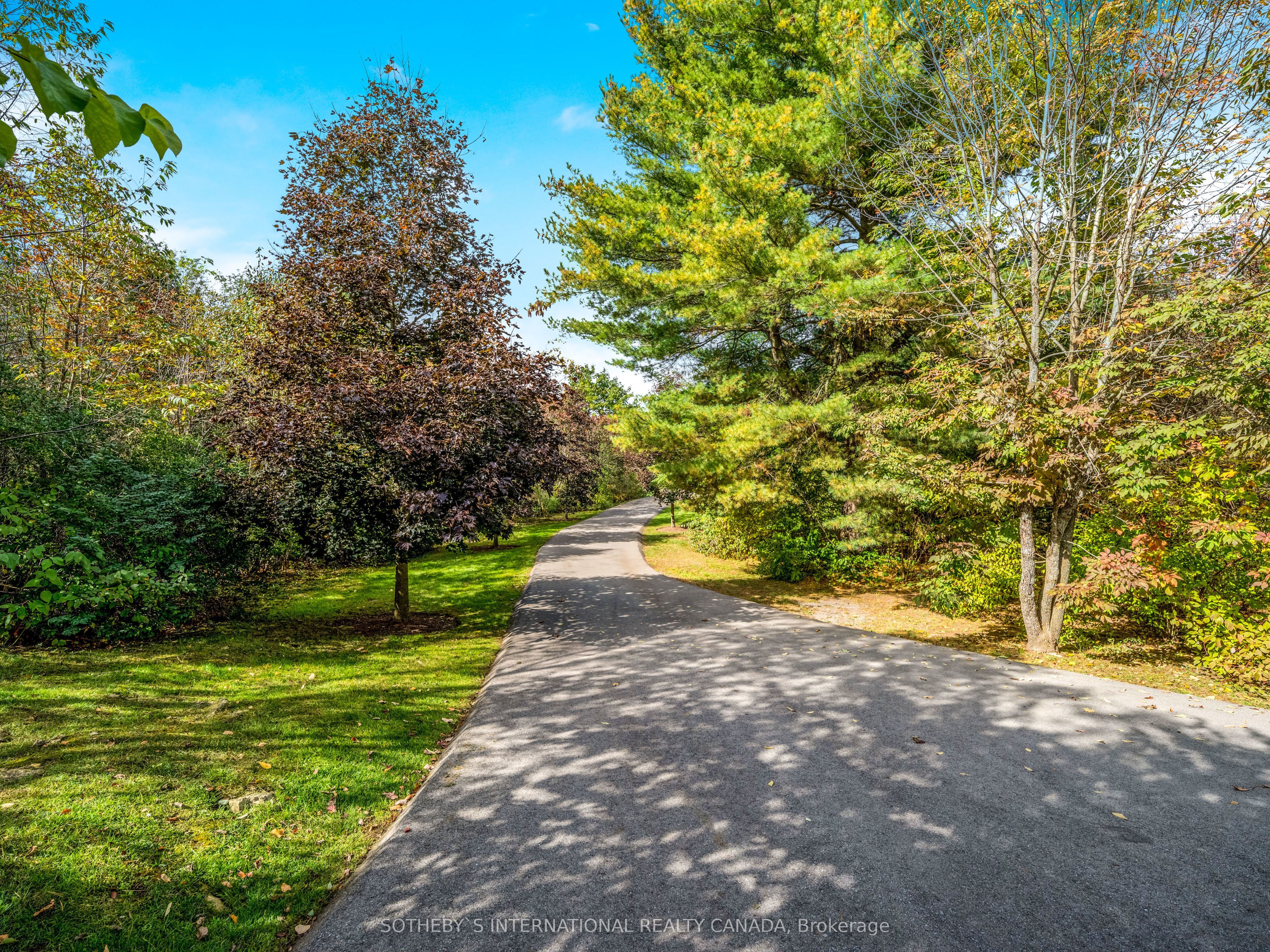 110 Concession 11 Road E