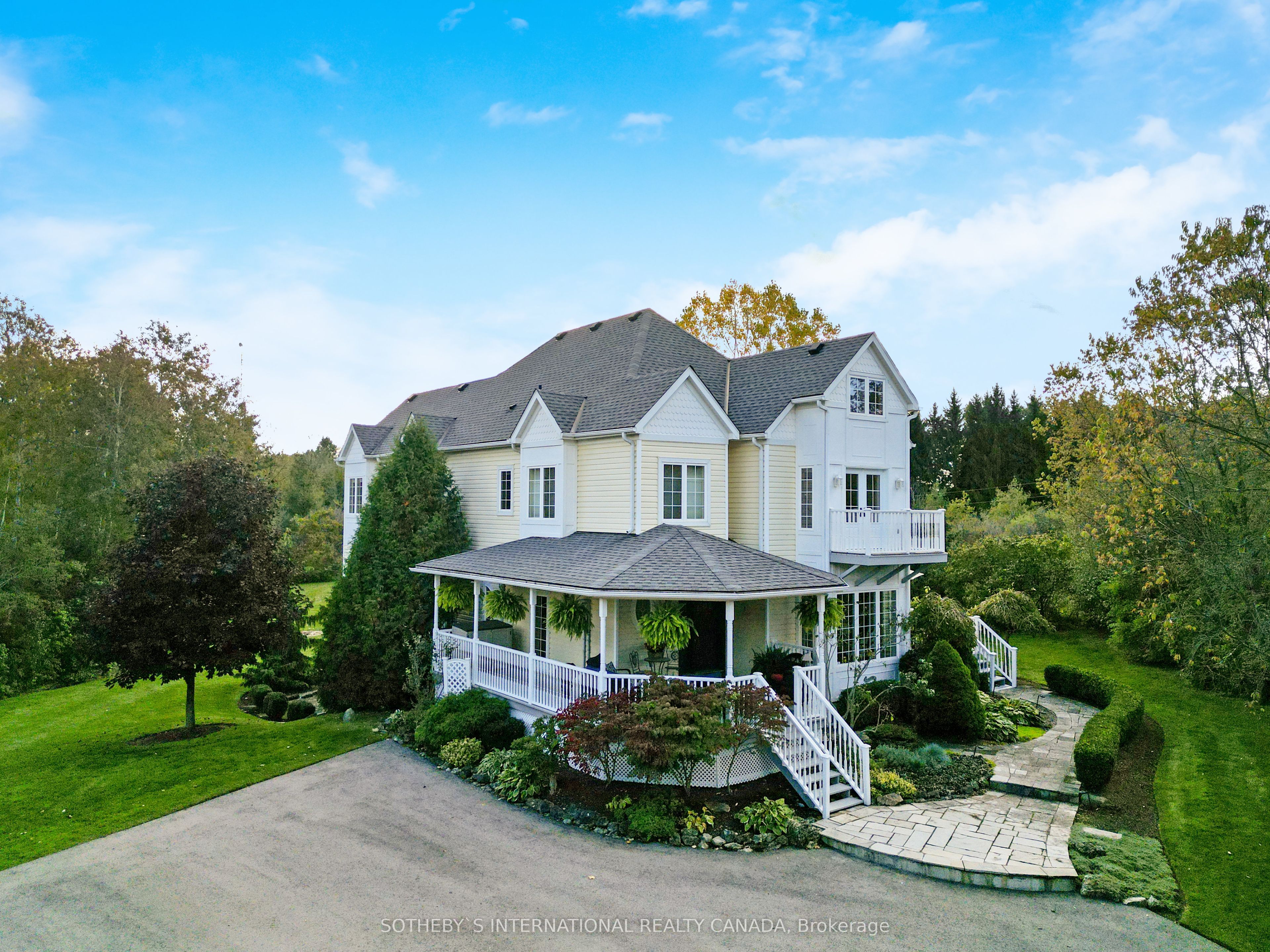110 Concession 11 Road E
