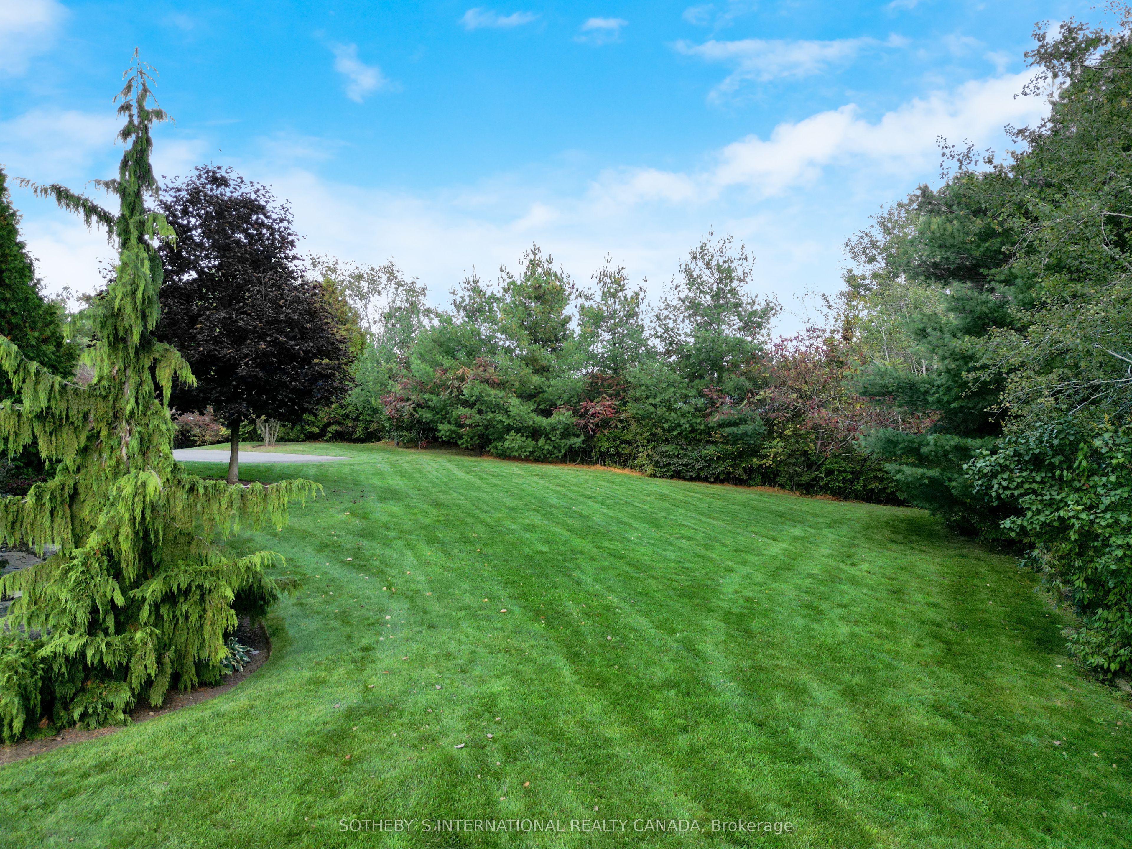 110 Concession 11 Road E