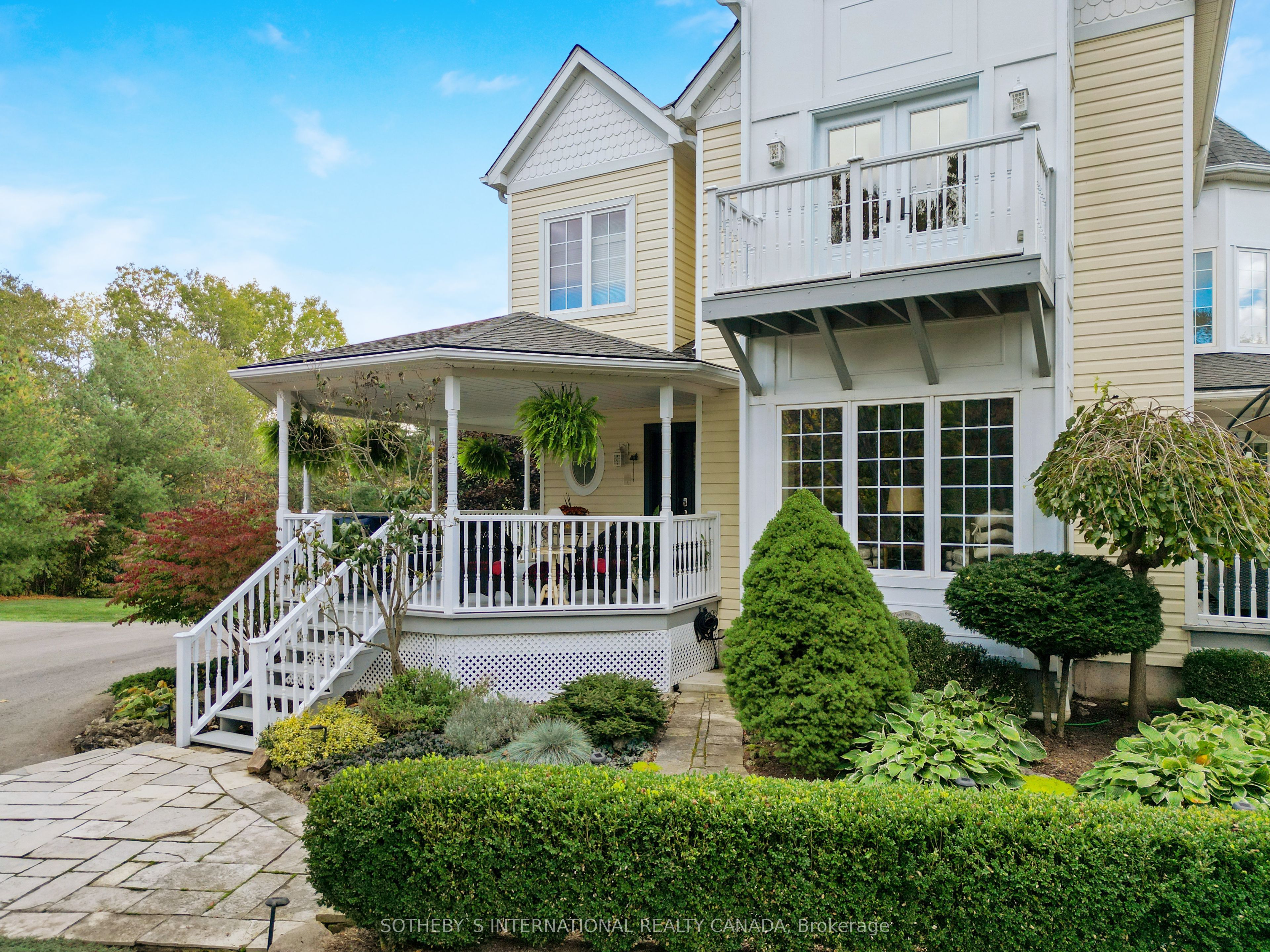 110 Concession 11 Road E