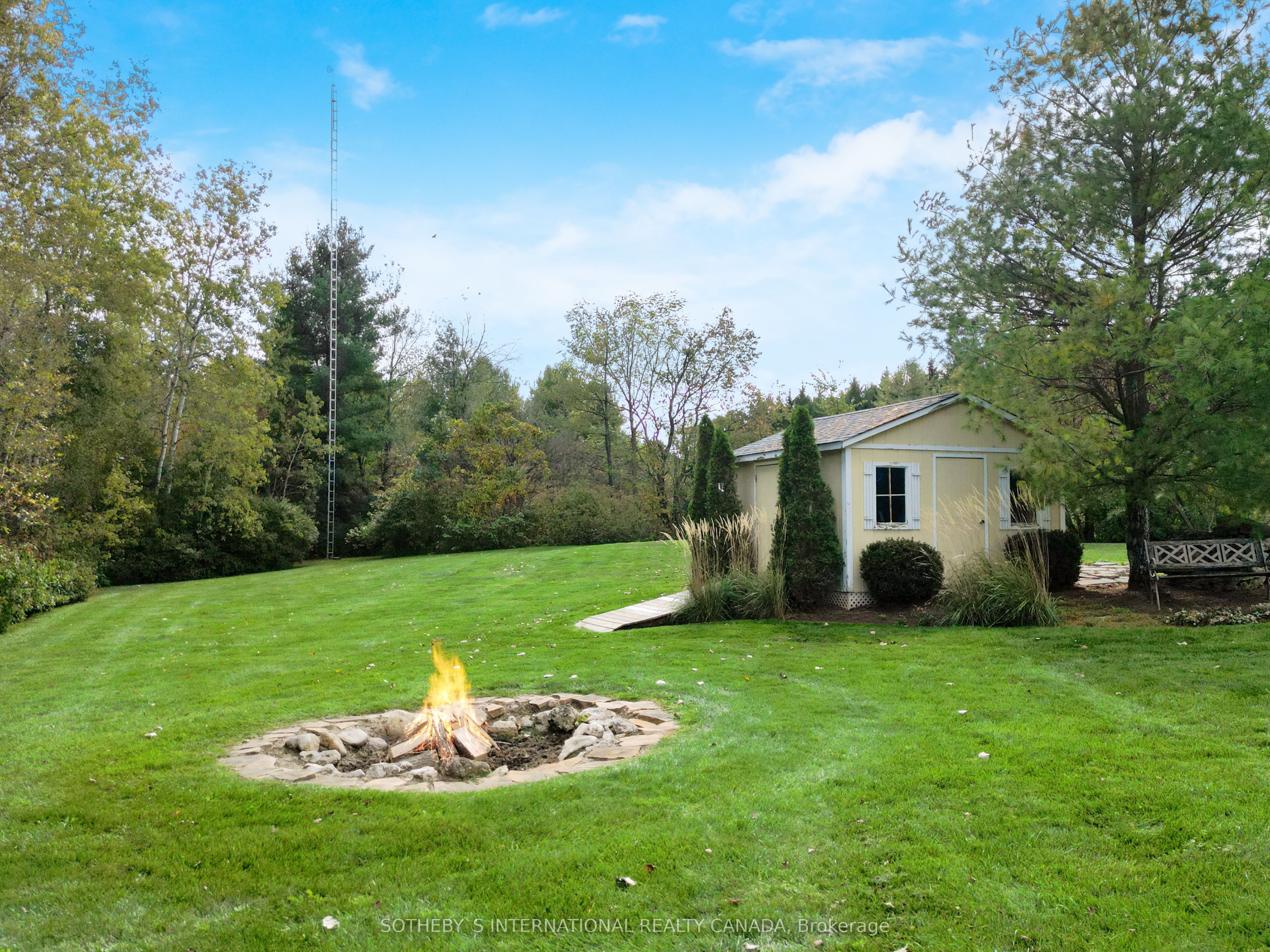 110 Concession 11 Road E
