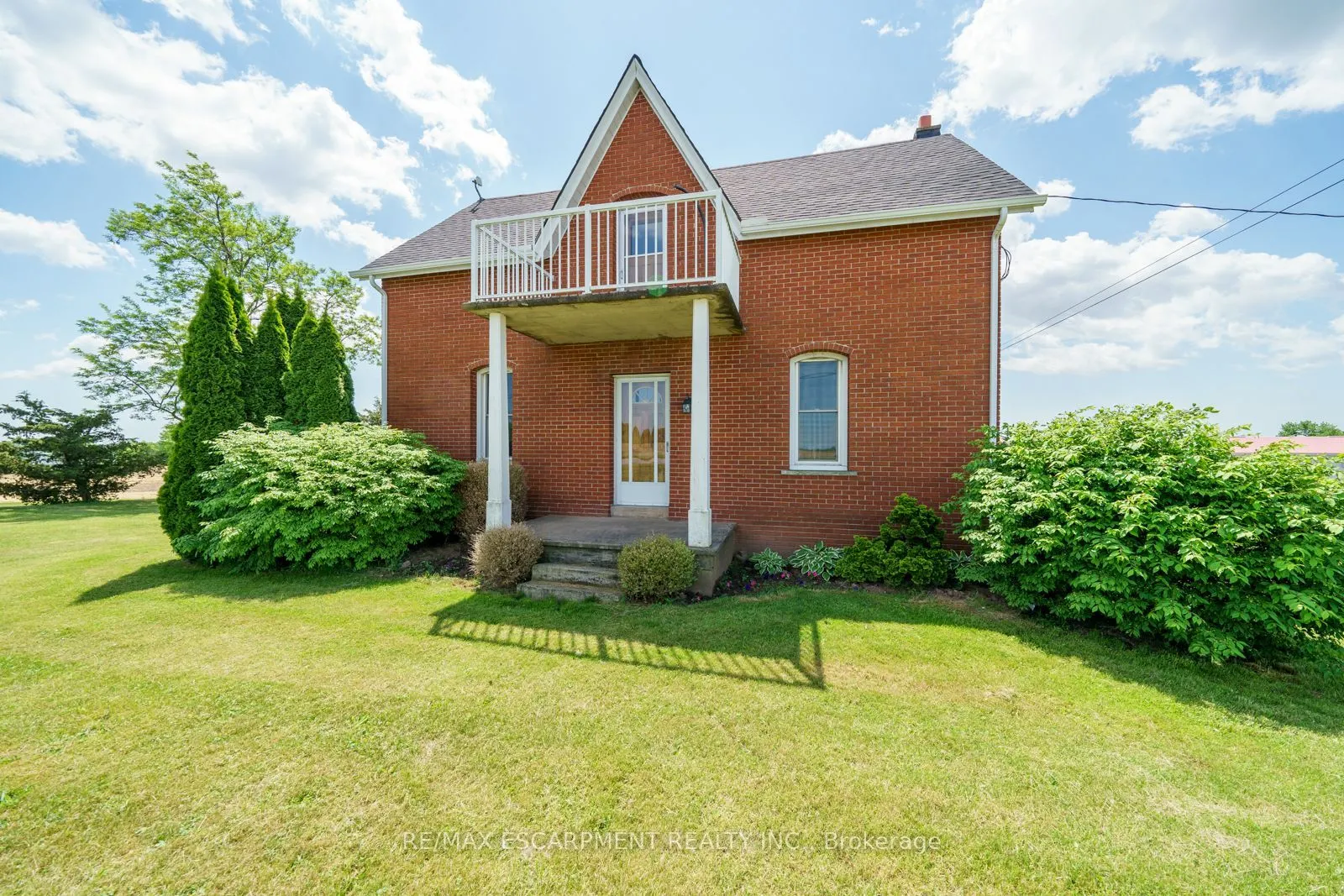 4932 Fly Road