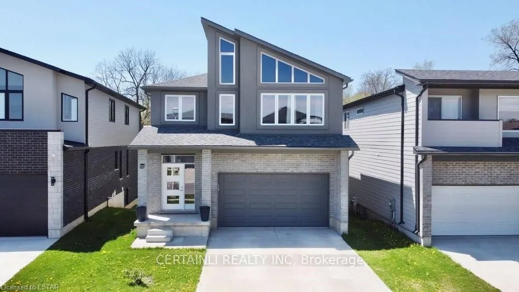 1312 SANDBAR STREET