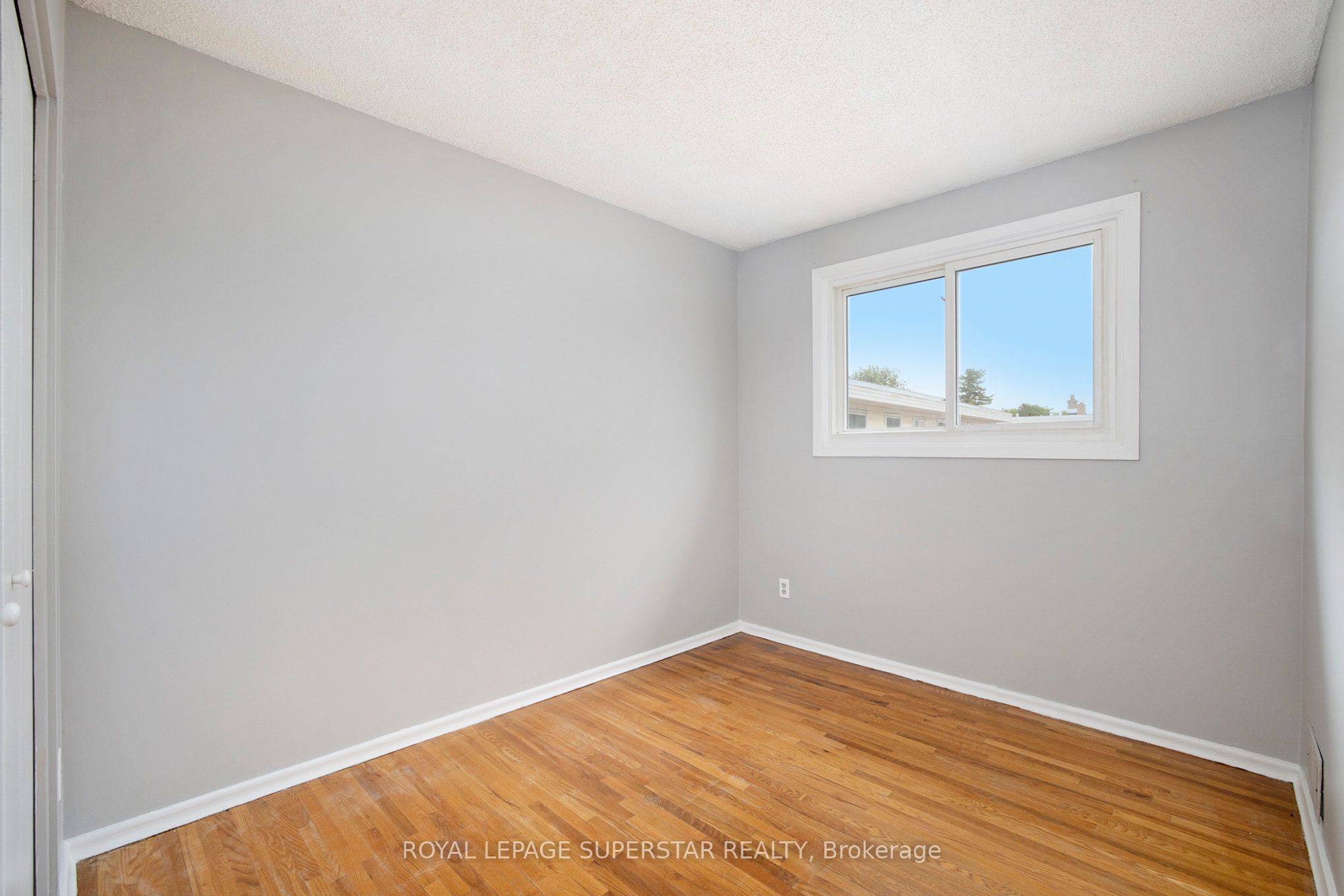 427 Moodie Drive #25