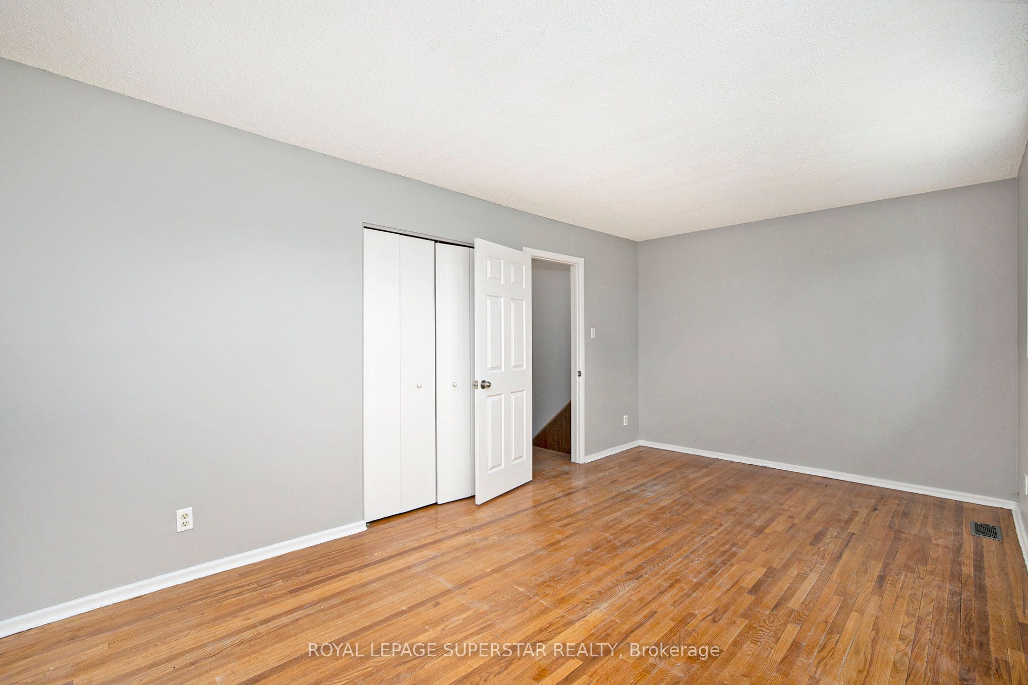 427 Moodie Drive #25