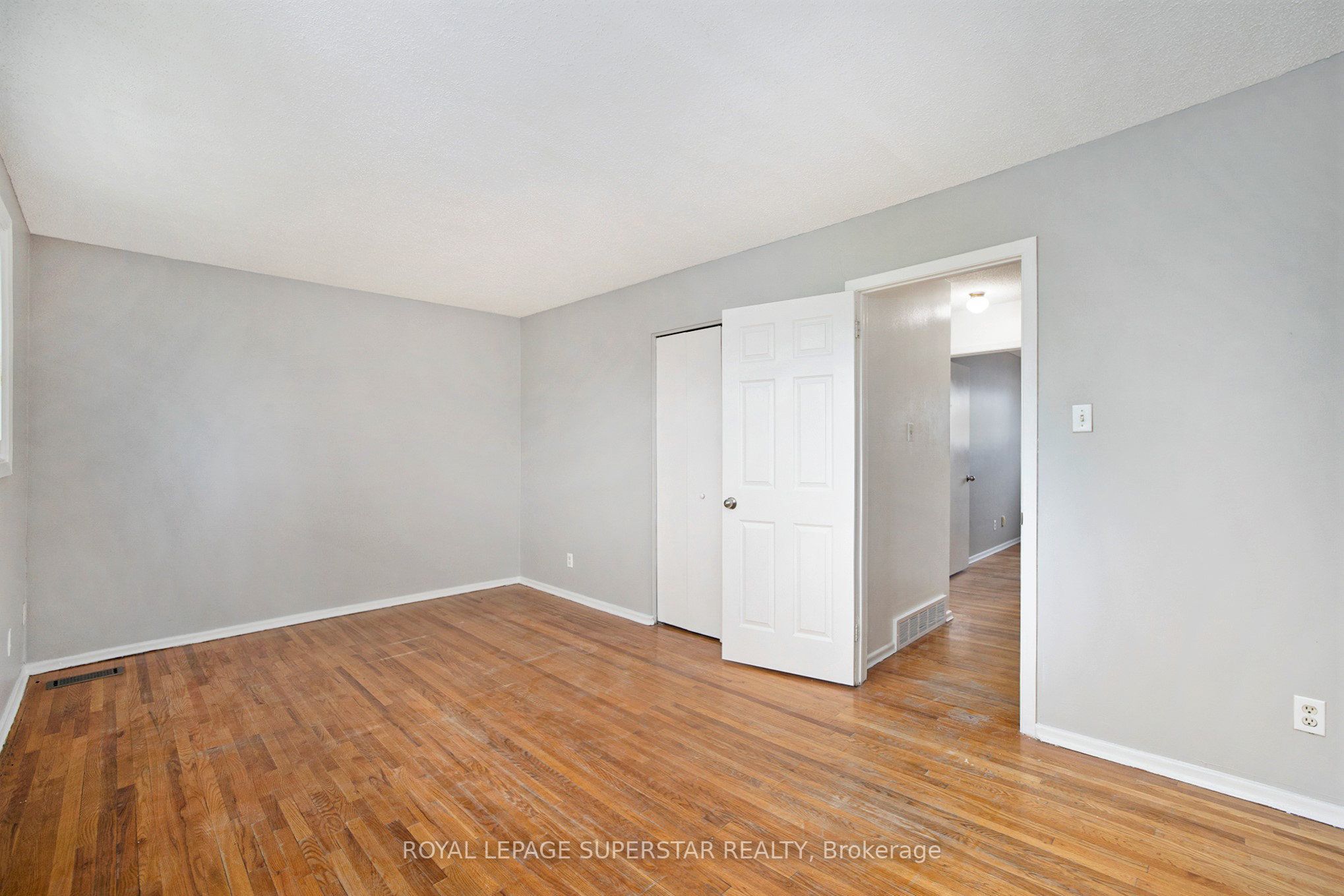 427 Moodie Drive #25