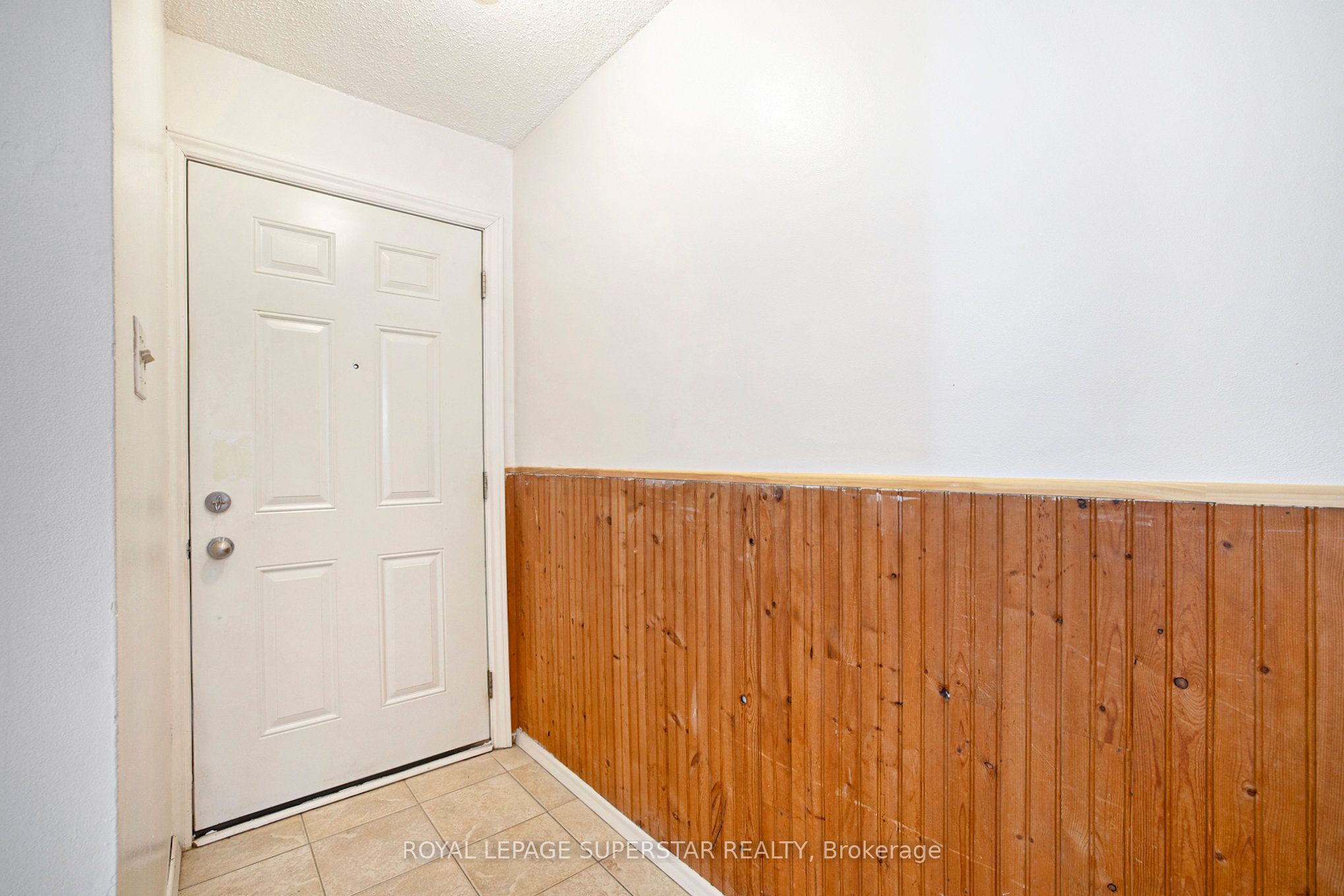 427 Moodie Drive #25