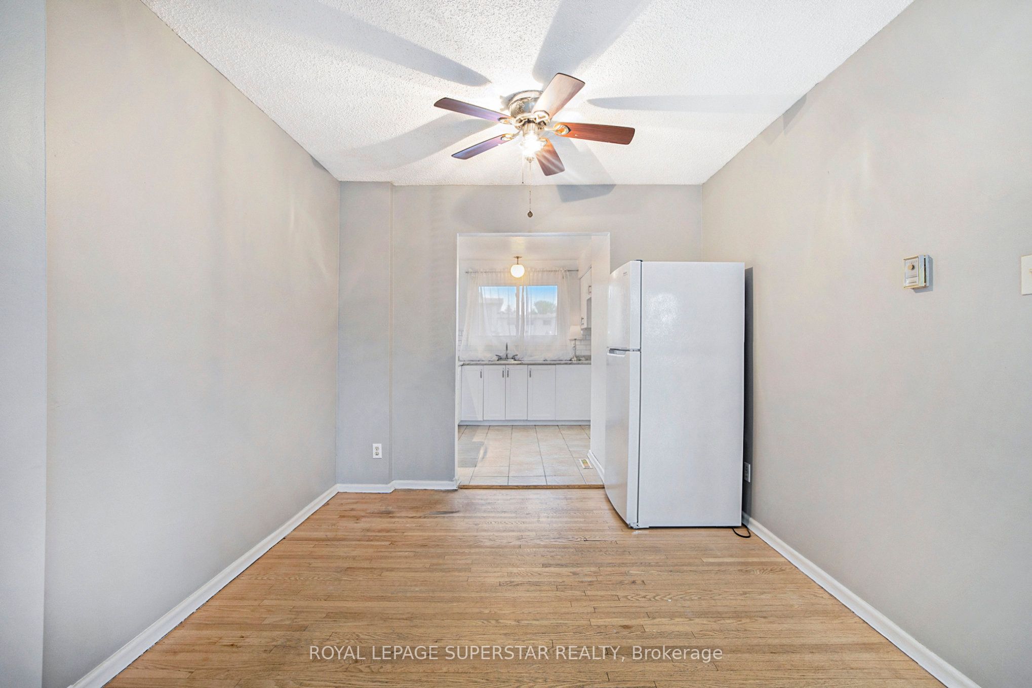 427 Moodie Drive #25