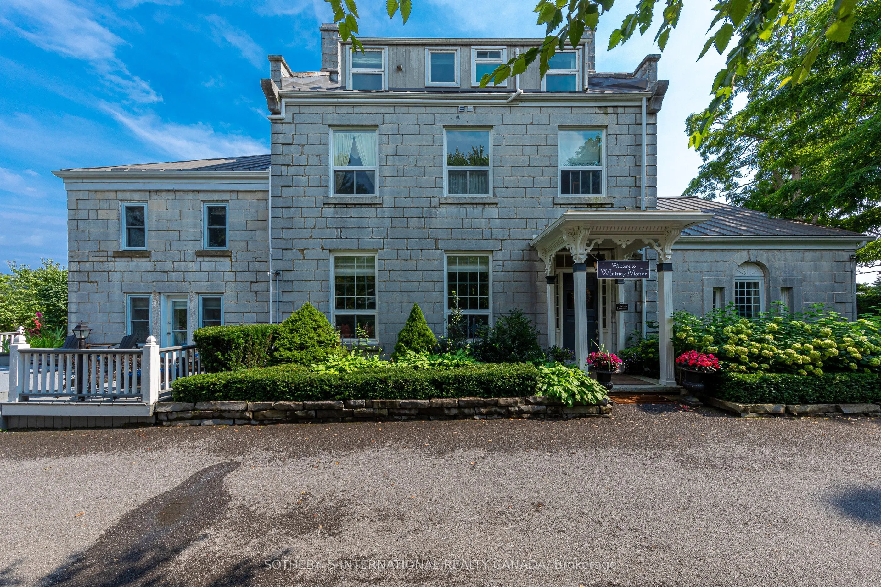 8 Starr Place