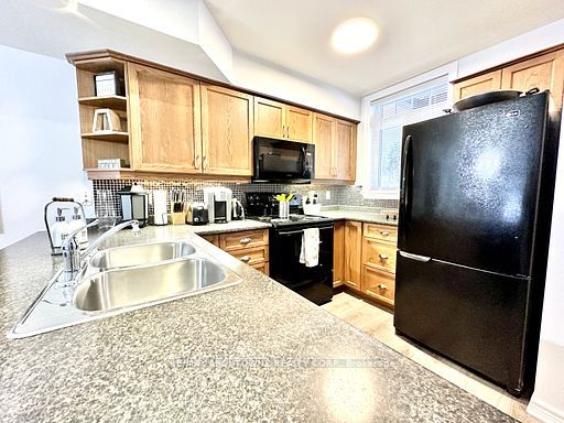 1579 Anstruther Lake Road #20
