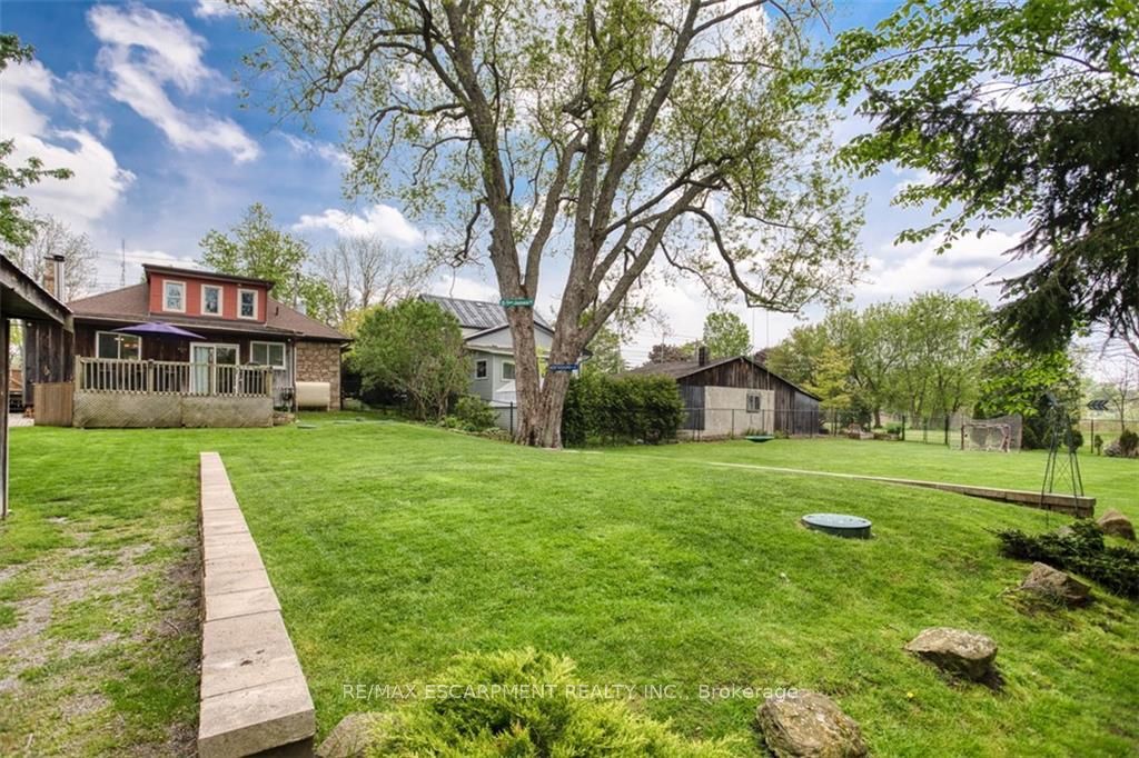 1539 Brock Road