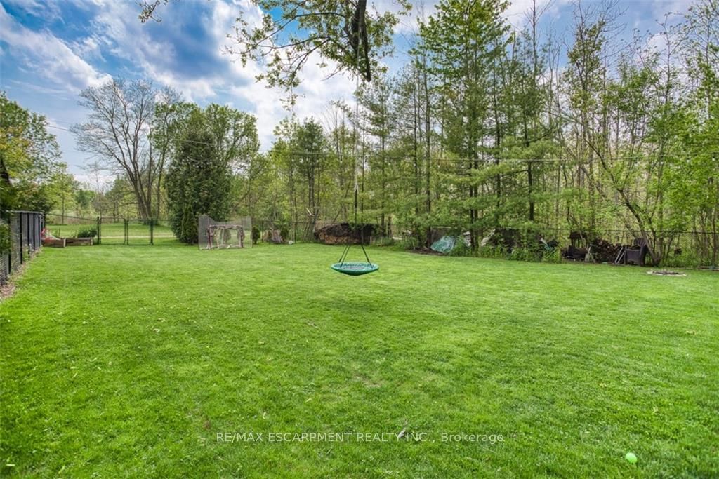 1539 Brock Road