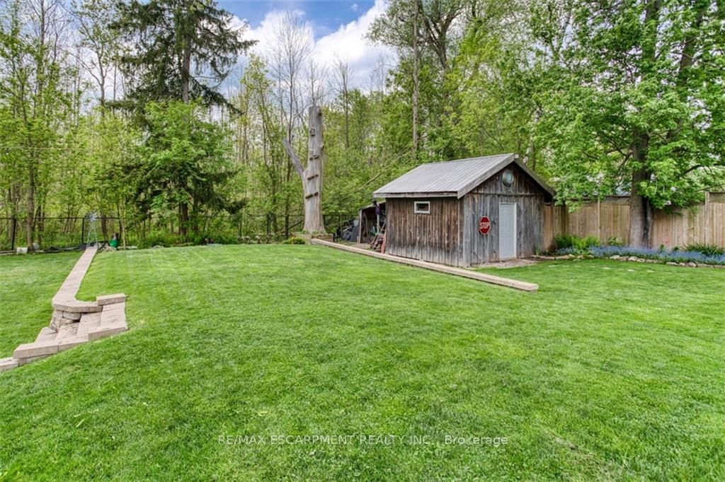 1539 Brock Road