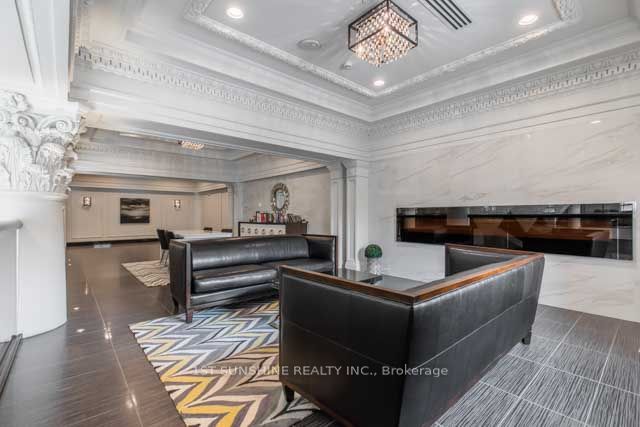 112 King Street E, #505