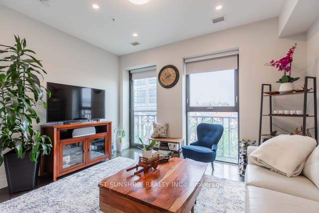112 King Street E, #505