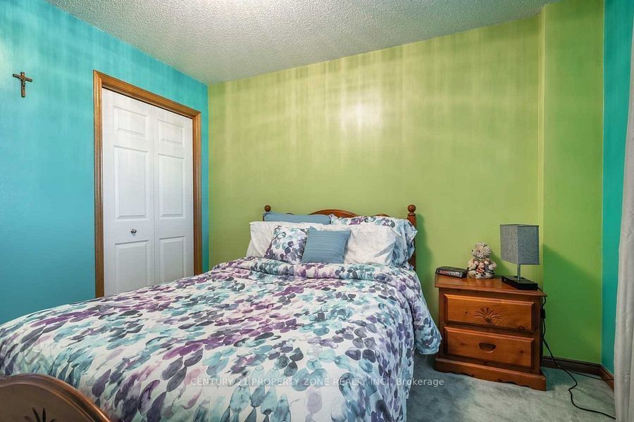 79 Lynnette Drive