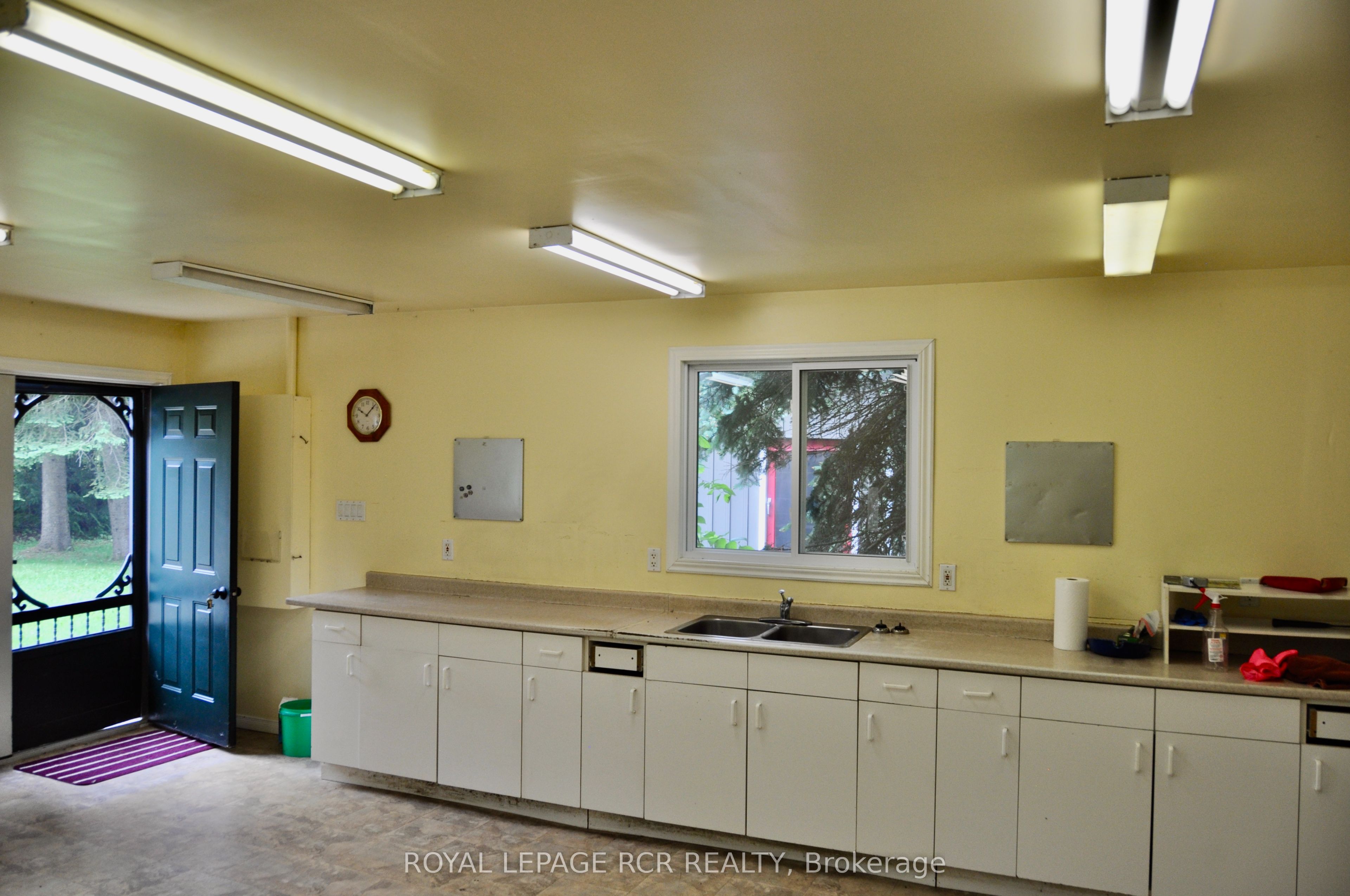 606095 River Road