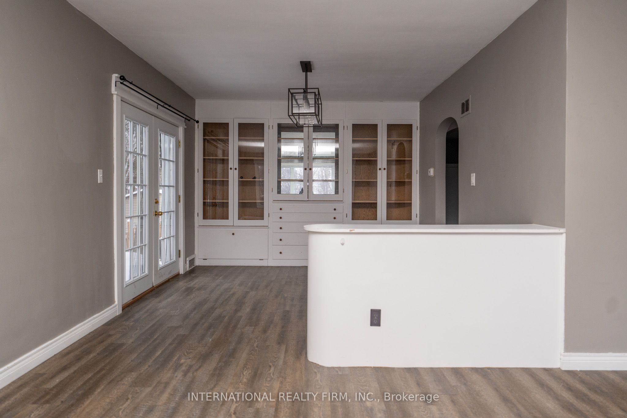 119 Salisbury Avenue