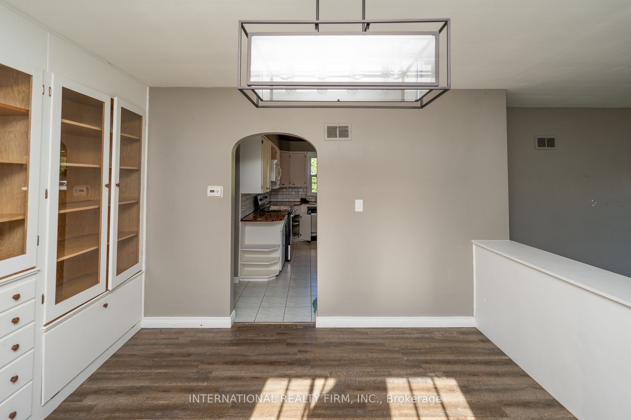 119 Salisbury Avenue