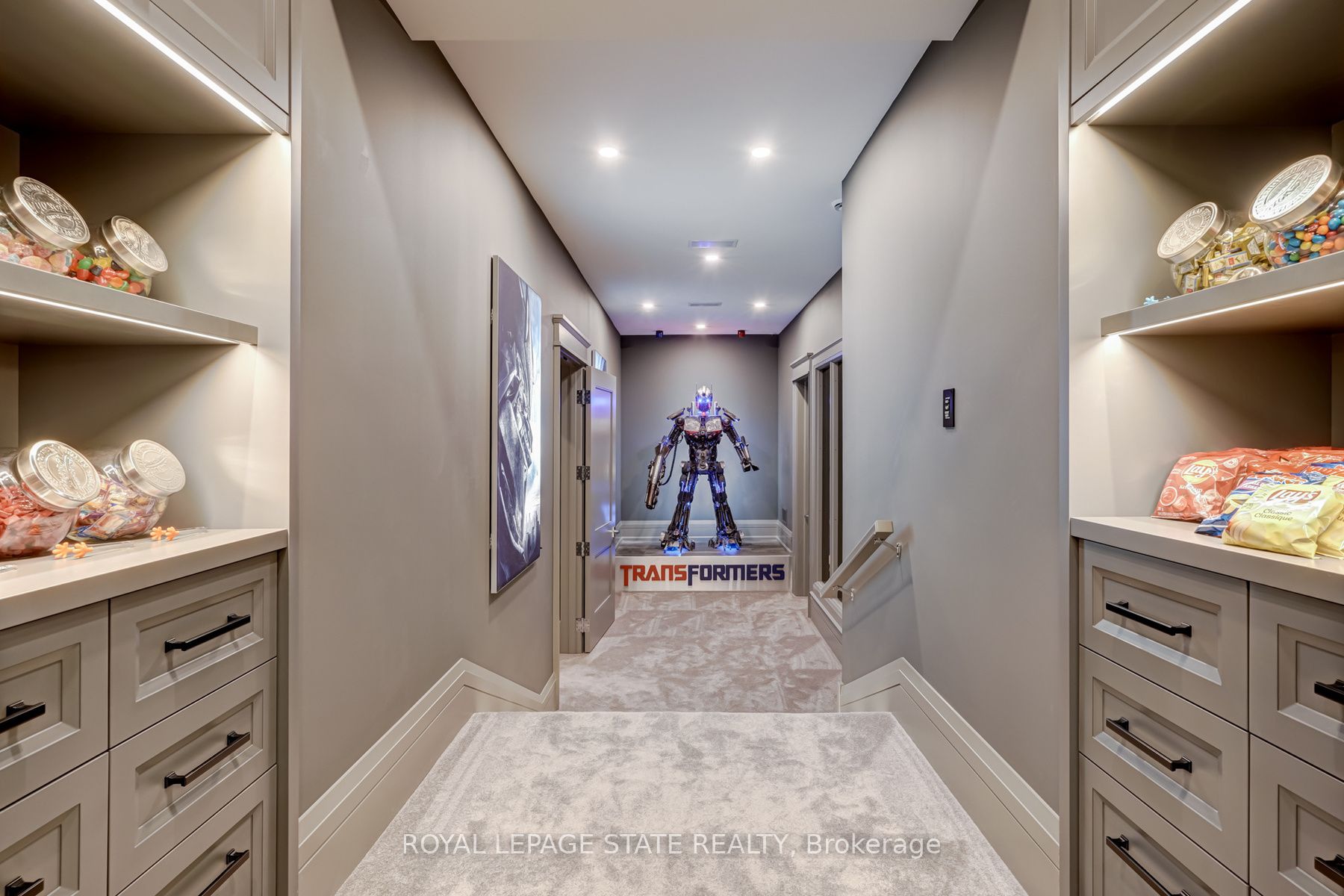 1272 Fiddlers Green Road