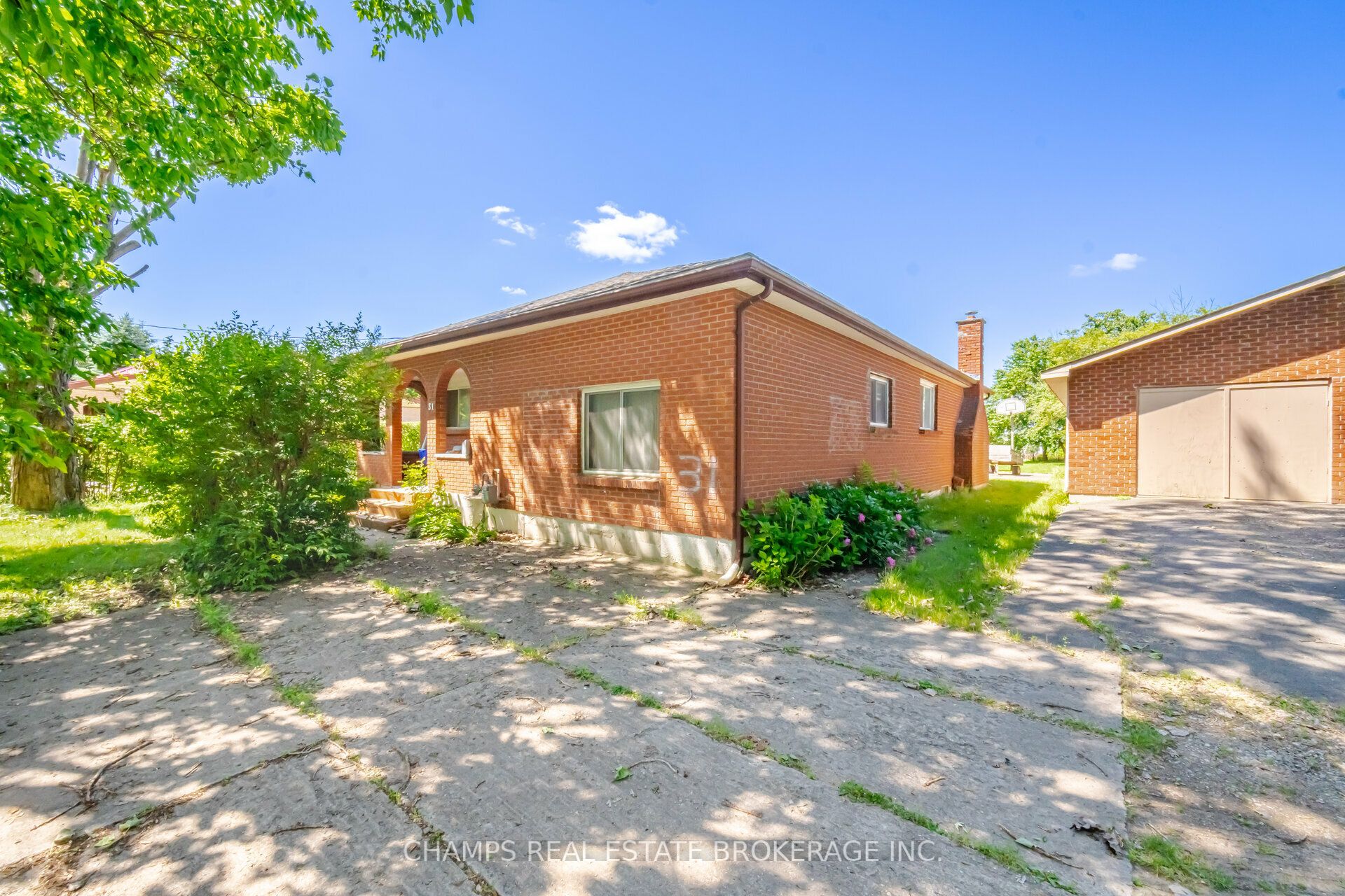 31 Clarke Road