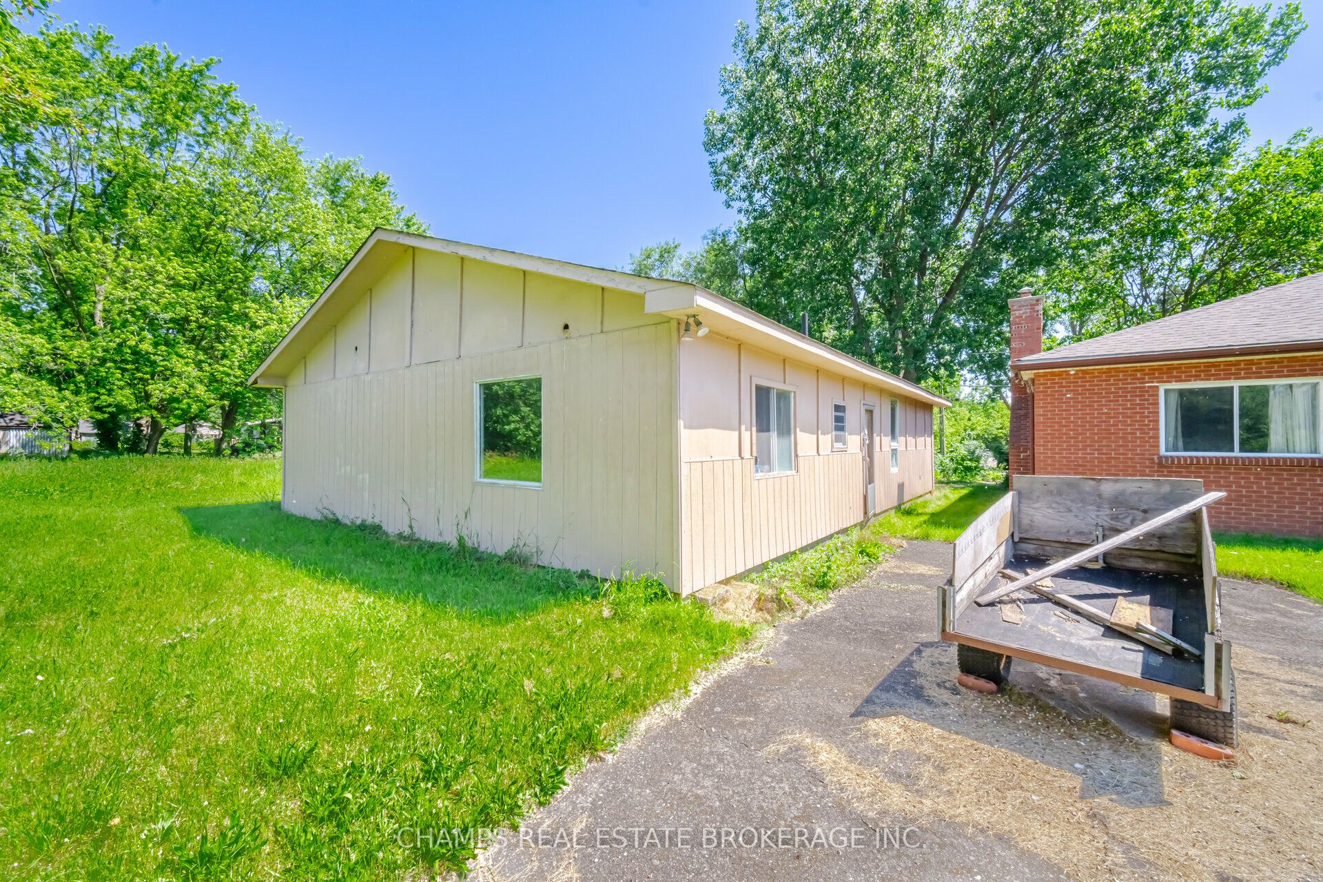 31 Clarke Road