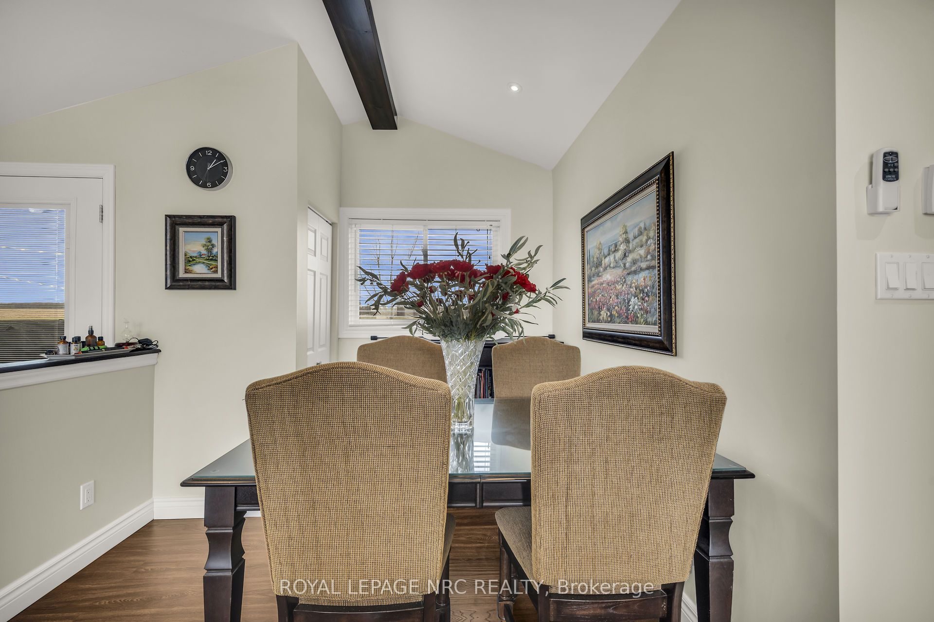 817 Lakeshore Road