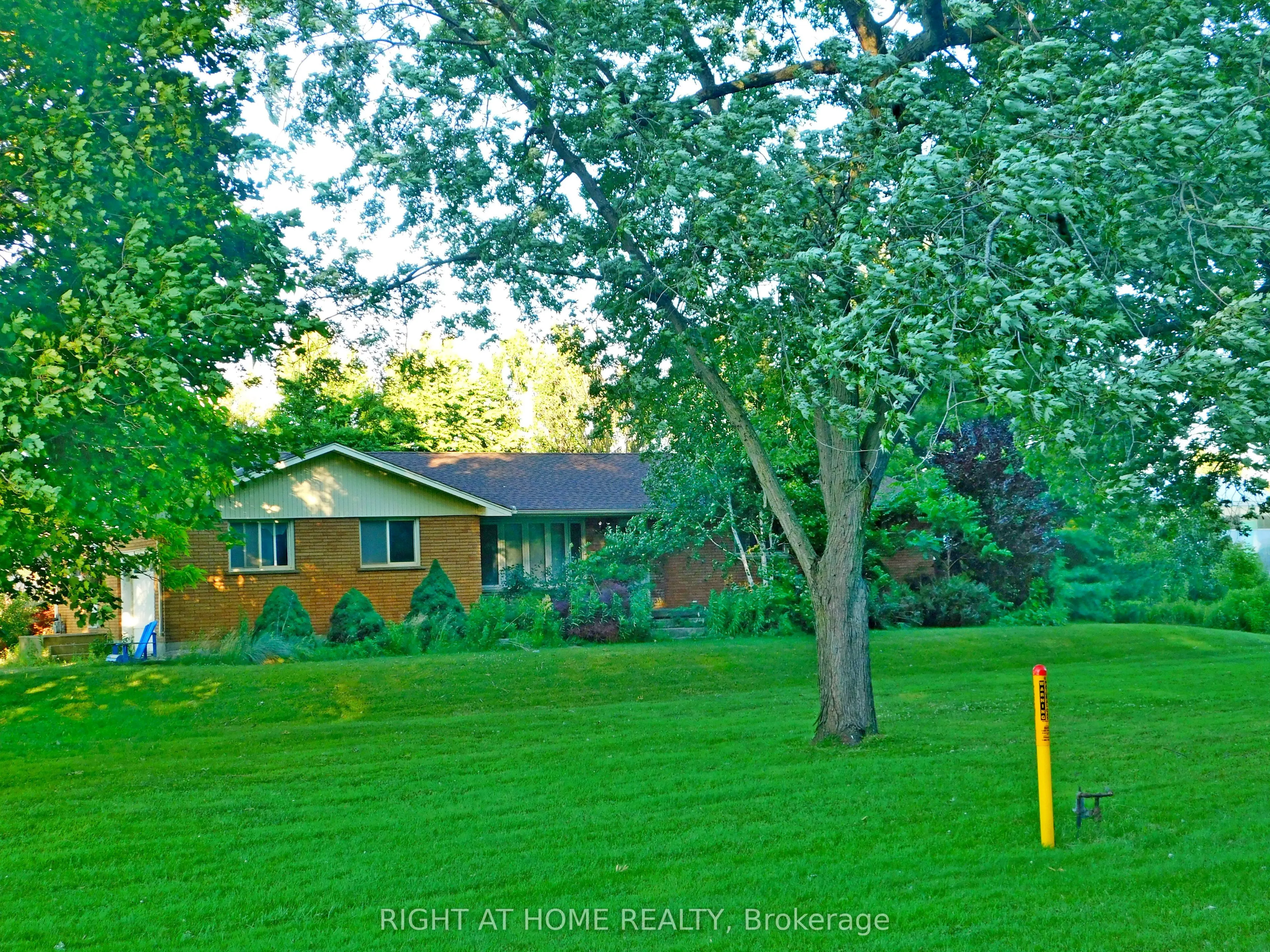 2492 Highway 24