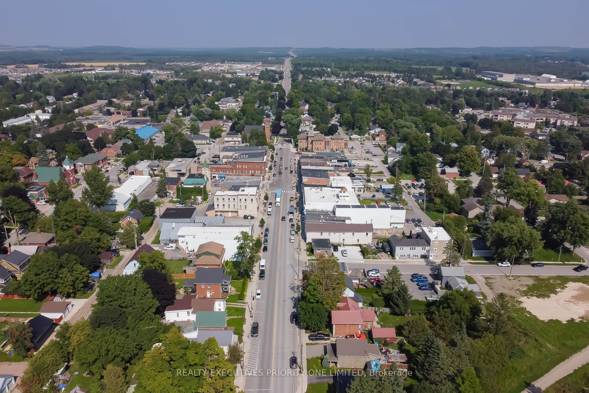 152 Main Street W