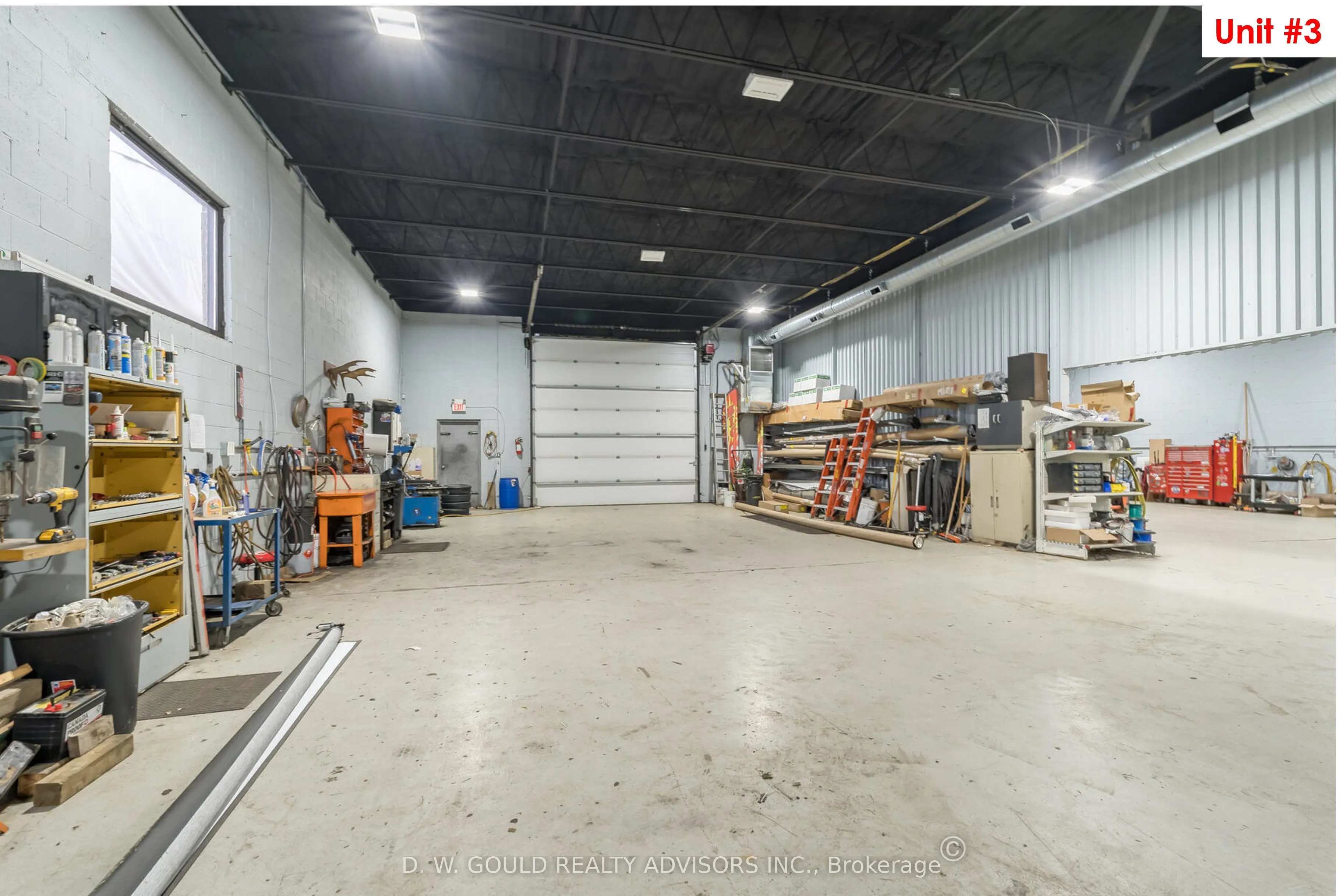 9577 Sideroad 17