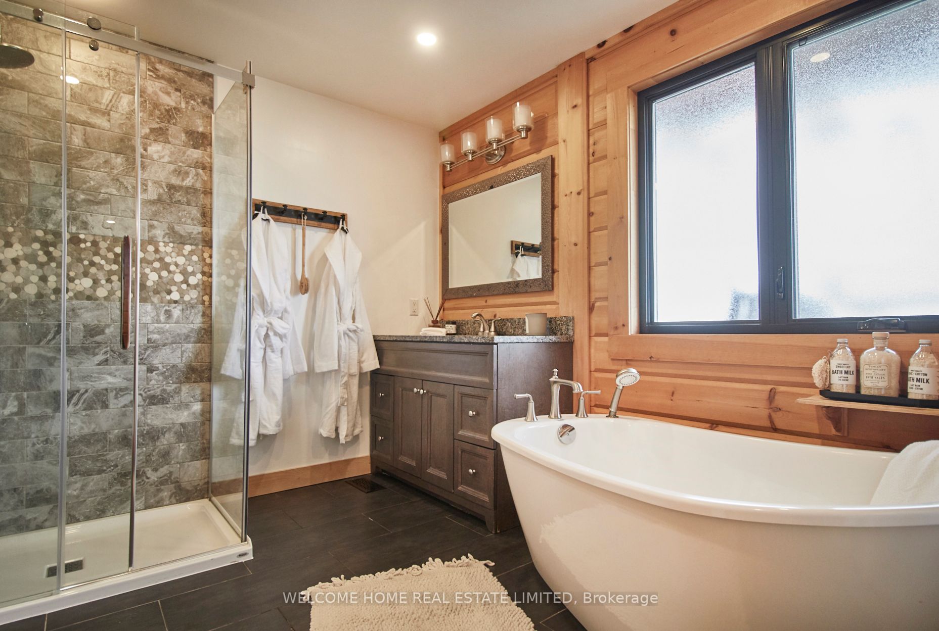 1257 Portage Road