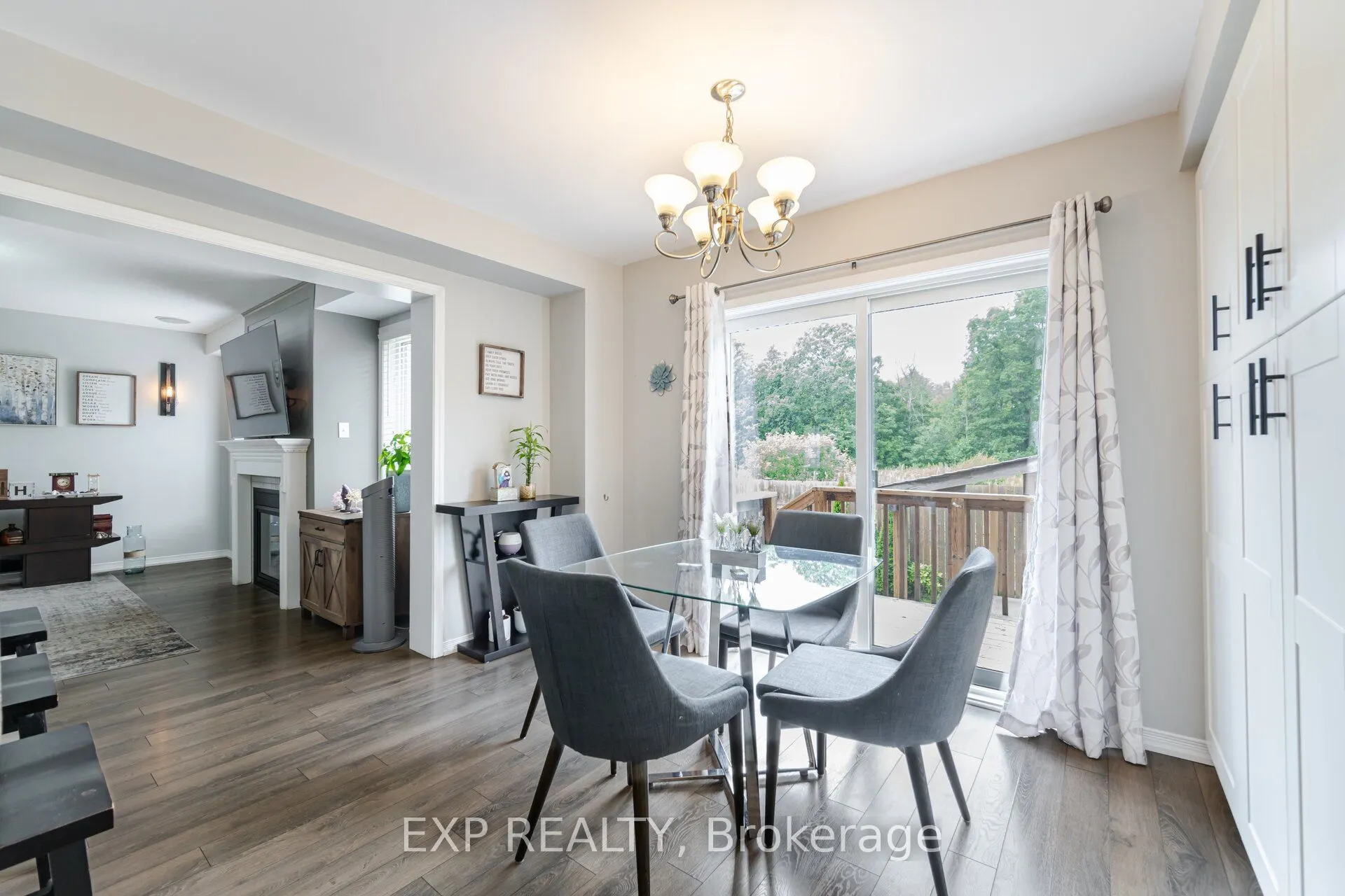 8769 Dogwood Crescent